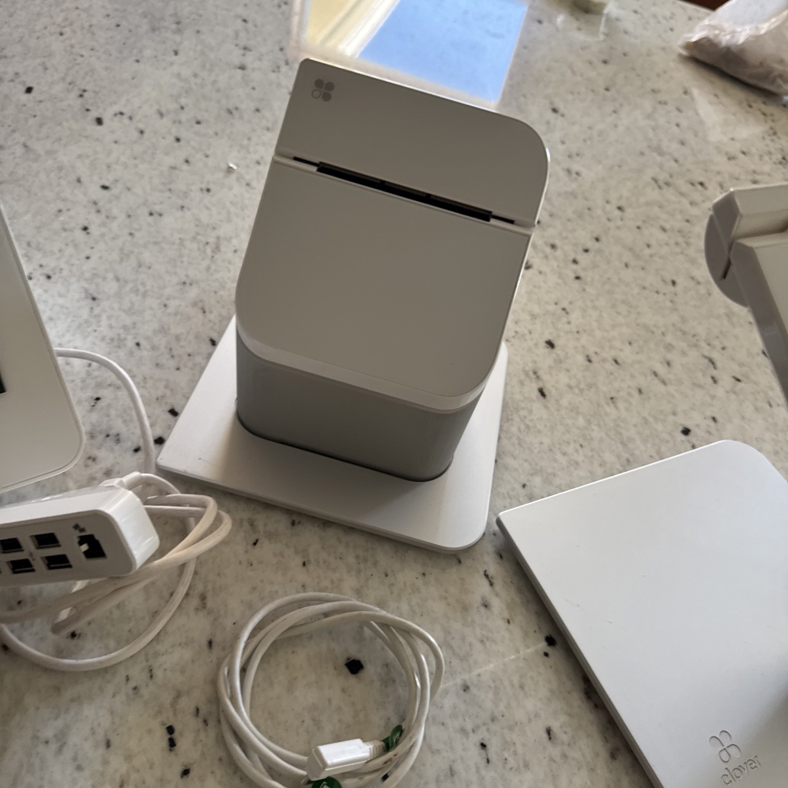 Clover Equipment Station 1.0, Printer 1.0, Card Reader, Power Bricks, Untested