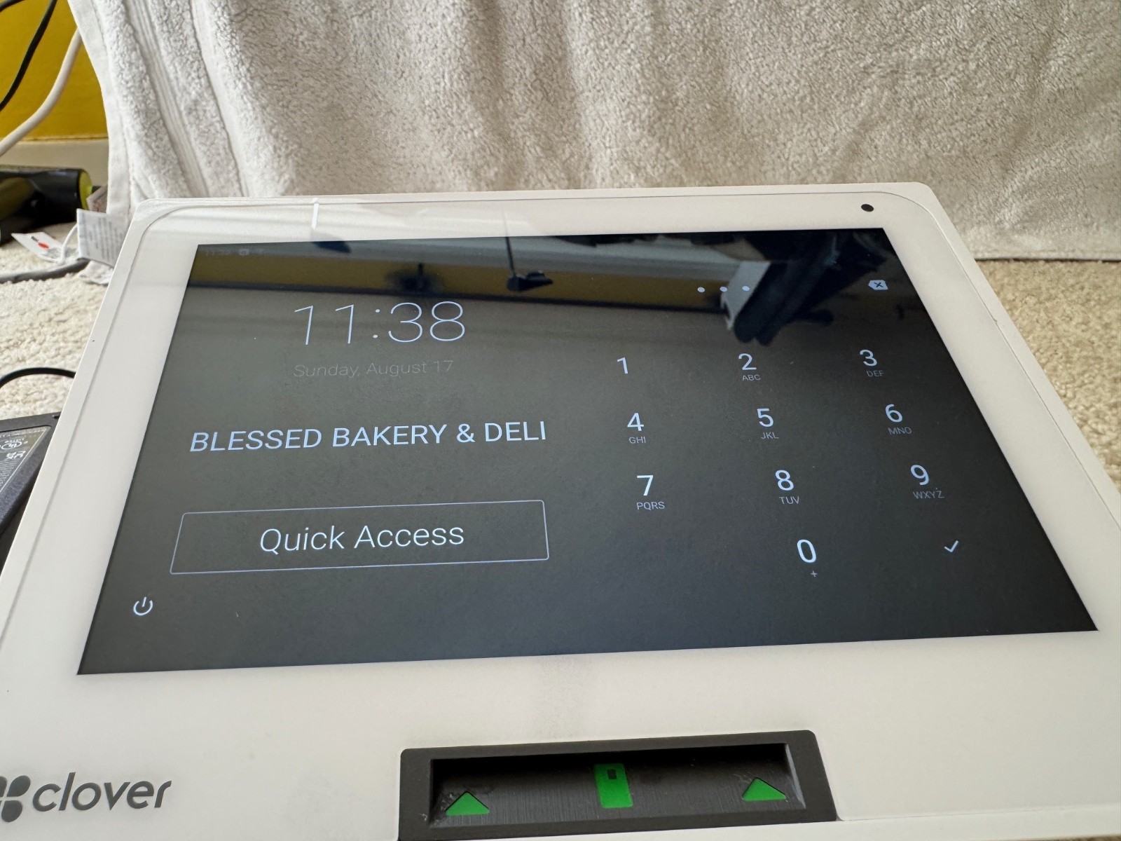 Clover C305 POS System/Credit Card Terminal “Read Description”