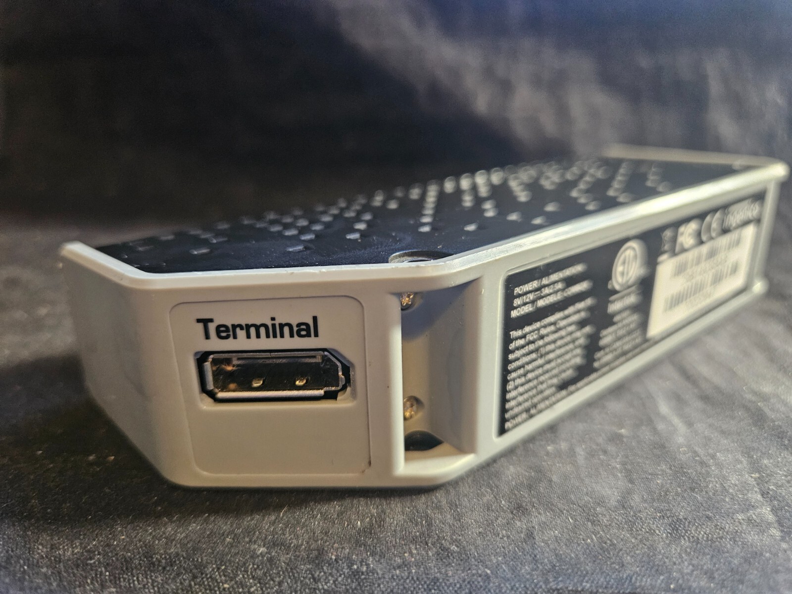 Ingenico Com Box 296149398AB w/HDMI to Display Port ** No AC Adapter **- (16702)