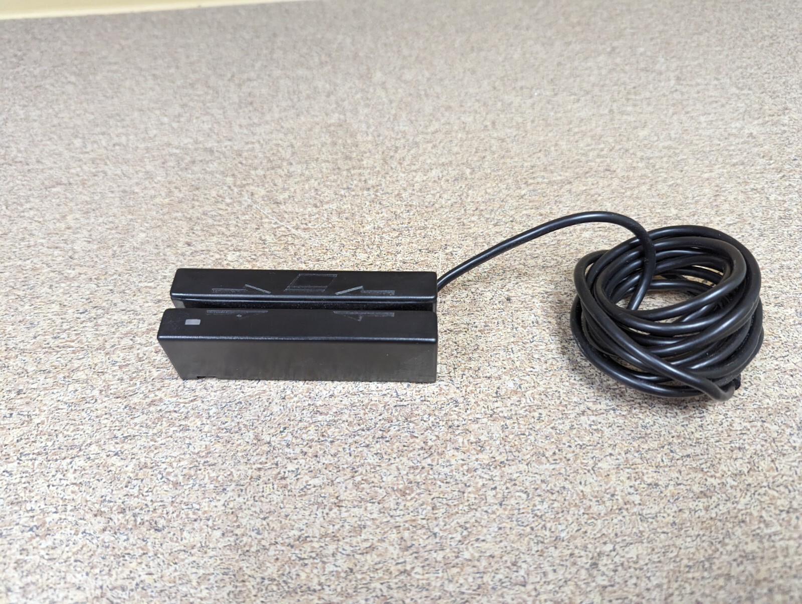 Magtek 21040108 Credit Card Reader – Swiper – Used – Good Condition