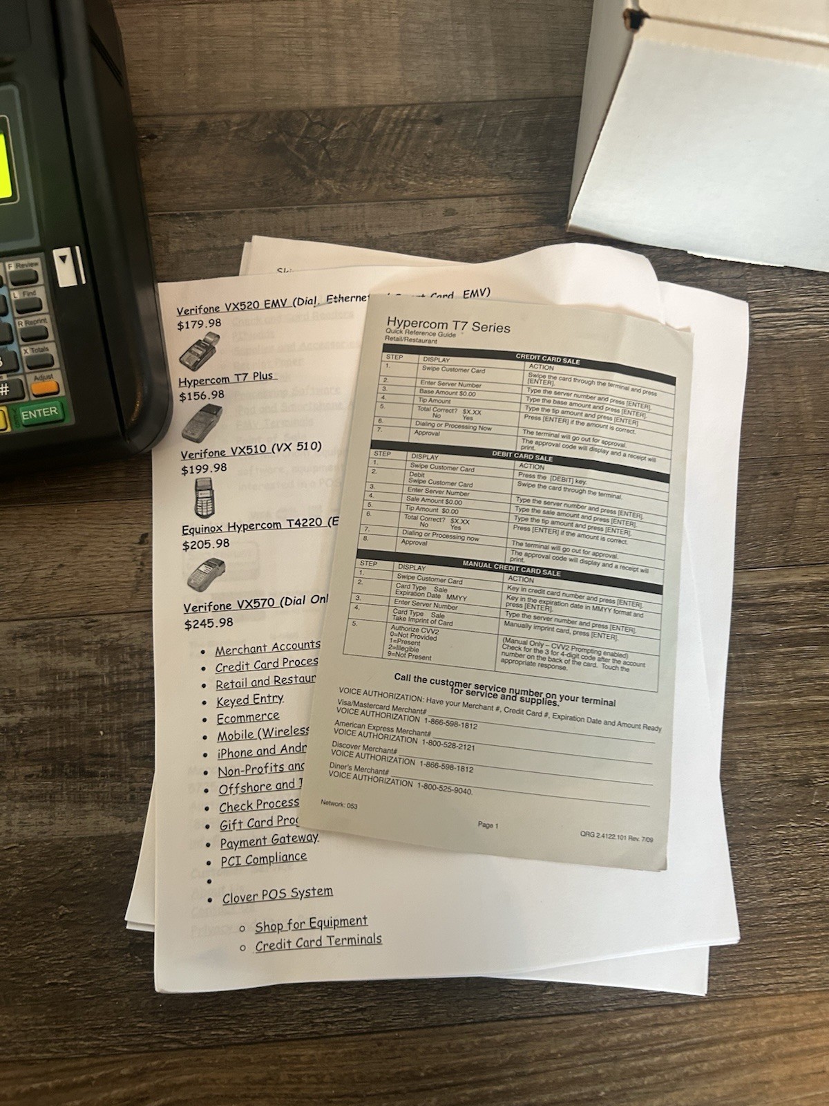 HYPERCOM T7 PLUS SERIES credit card machine