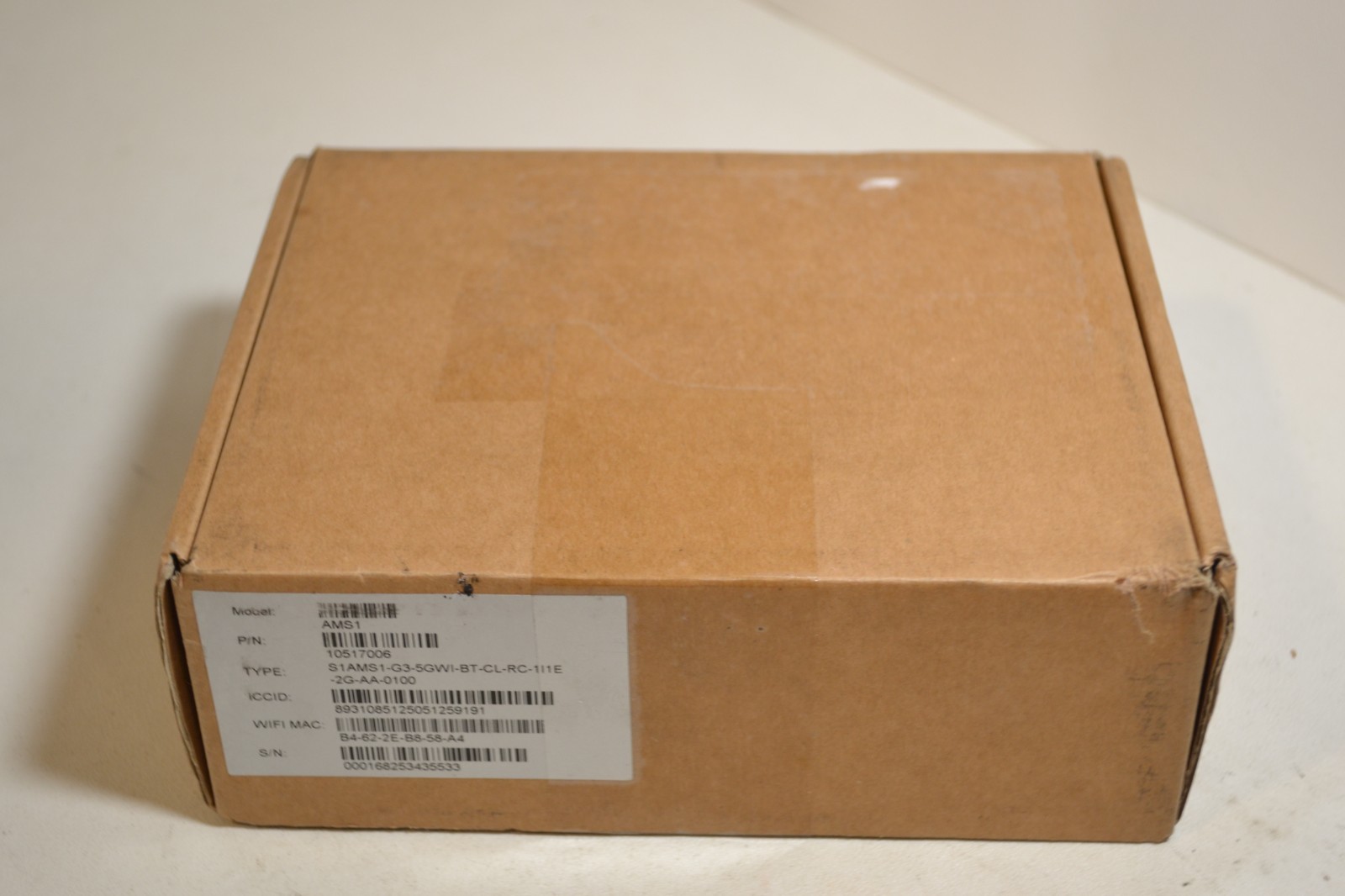 Adyen AMS1 Point of Sale Terminal 10517006 S1AMS1-G3-5GWI-BT-CL-RC-1I1E-2G-AA-01