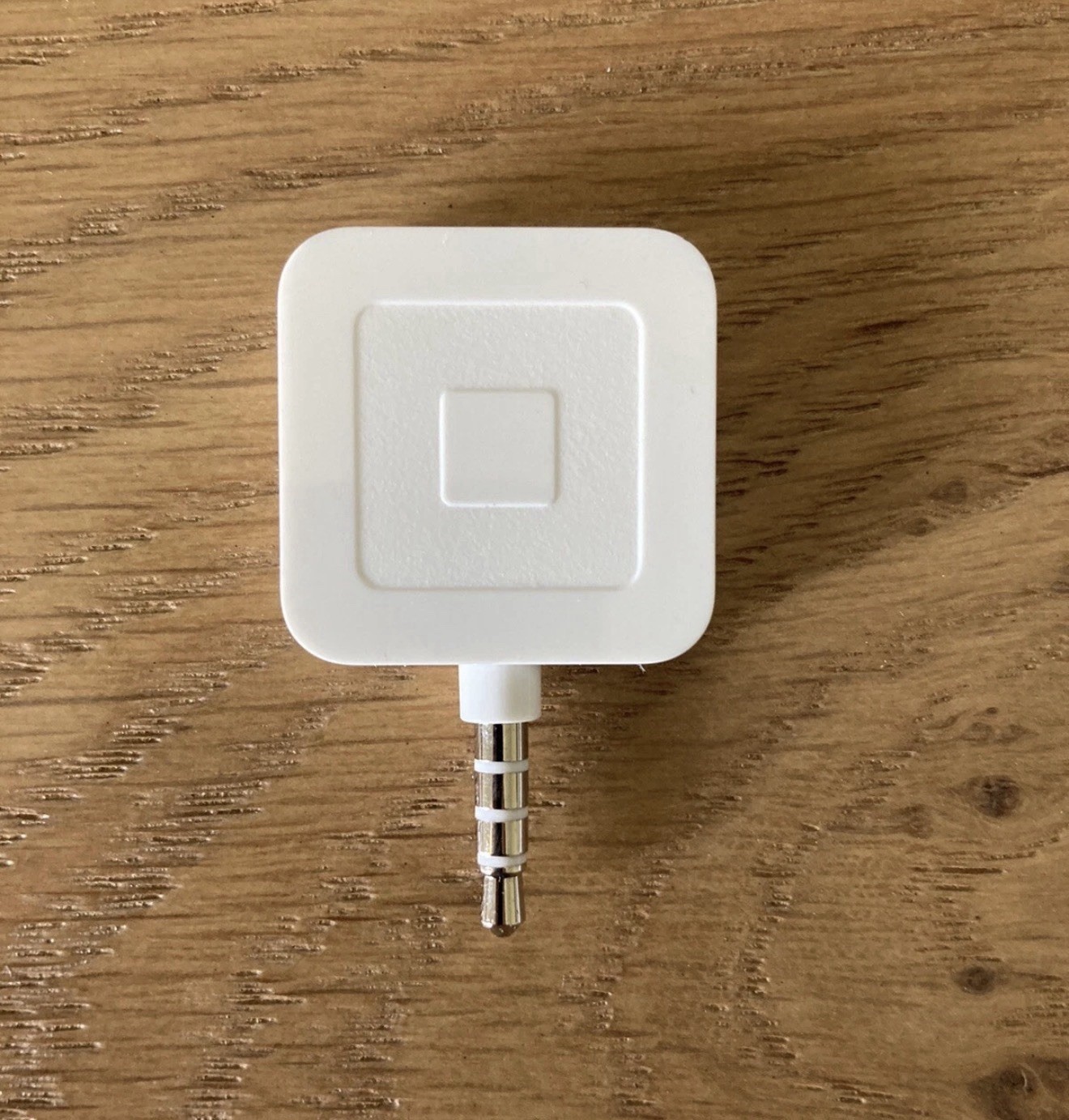 Square A-PKG-0223-04 Credit Debit Card Reader – White for Apple iPhone