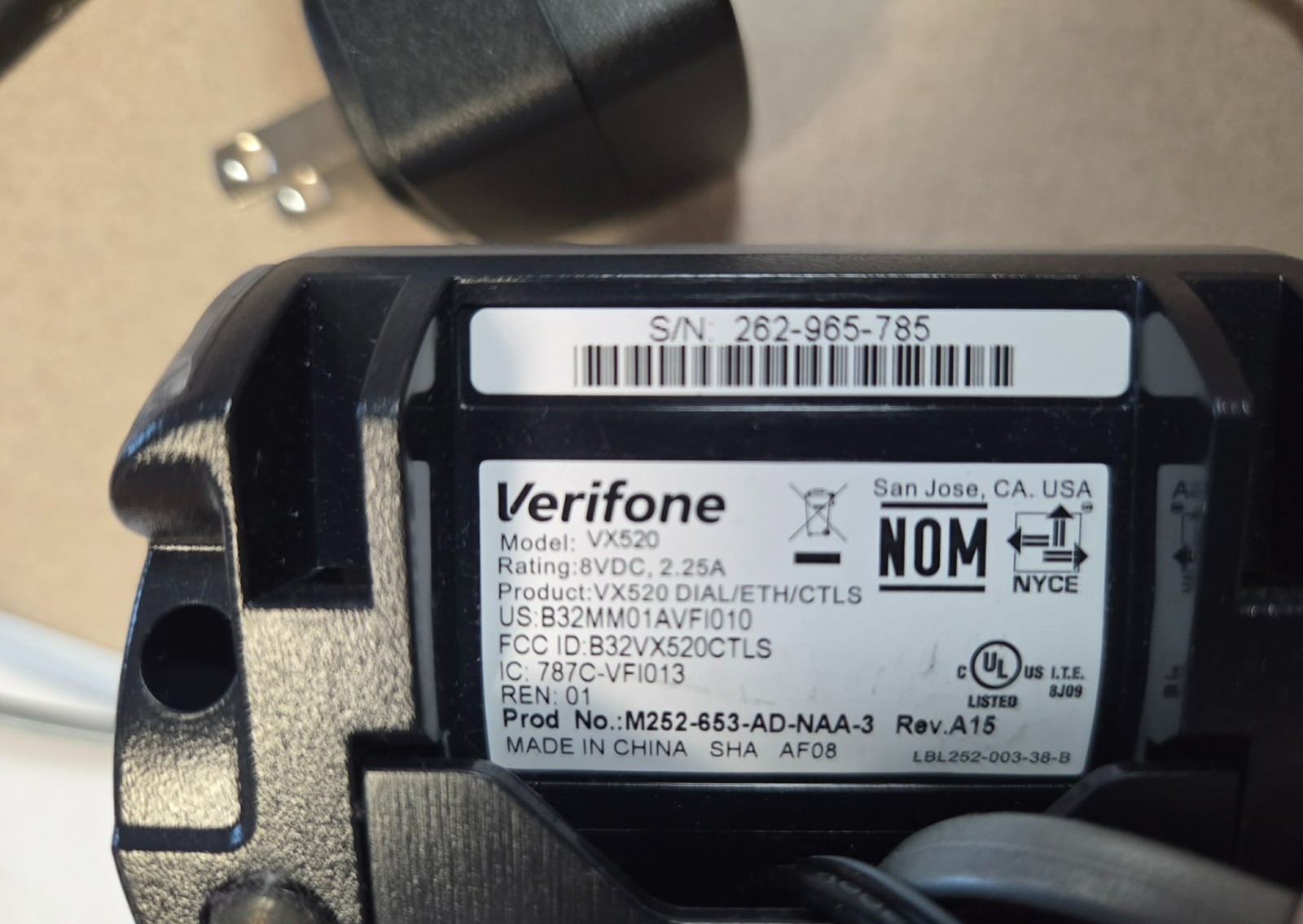 Verifone VX520 VX 520 Credit Card Machine Terminal Reader W Paper And Power