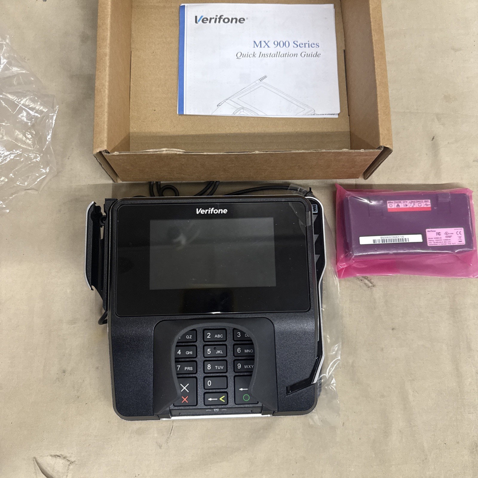 VeriFone MX 915 Credit Card Pinpad Payment Terminal M177-409-01-R PA0421100CNC2