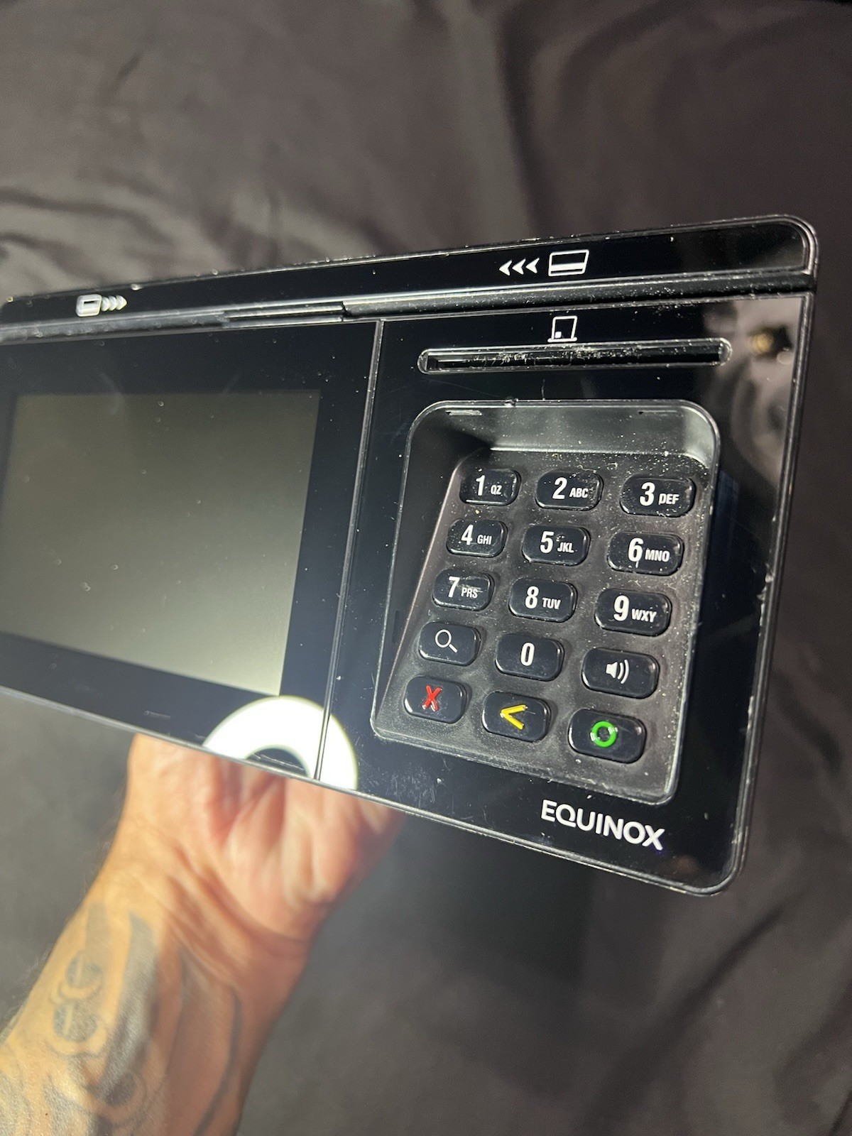 Equinox Luxe 8500i High Definition LCD Touchscreen Payment Terminal