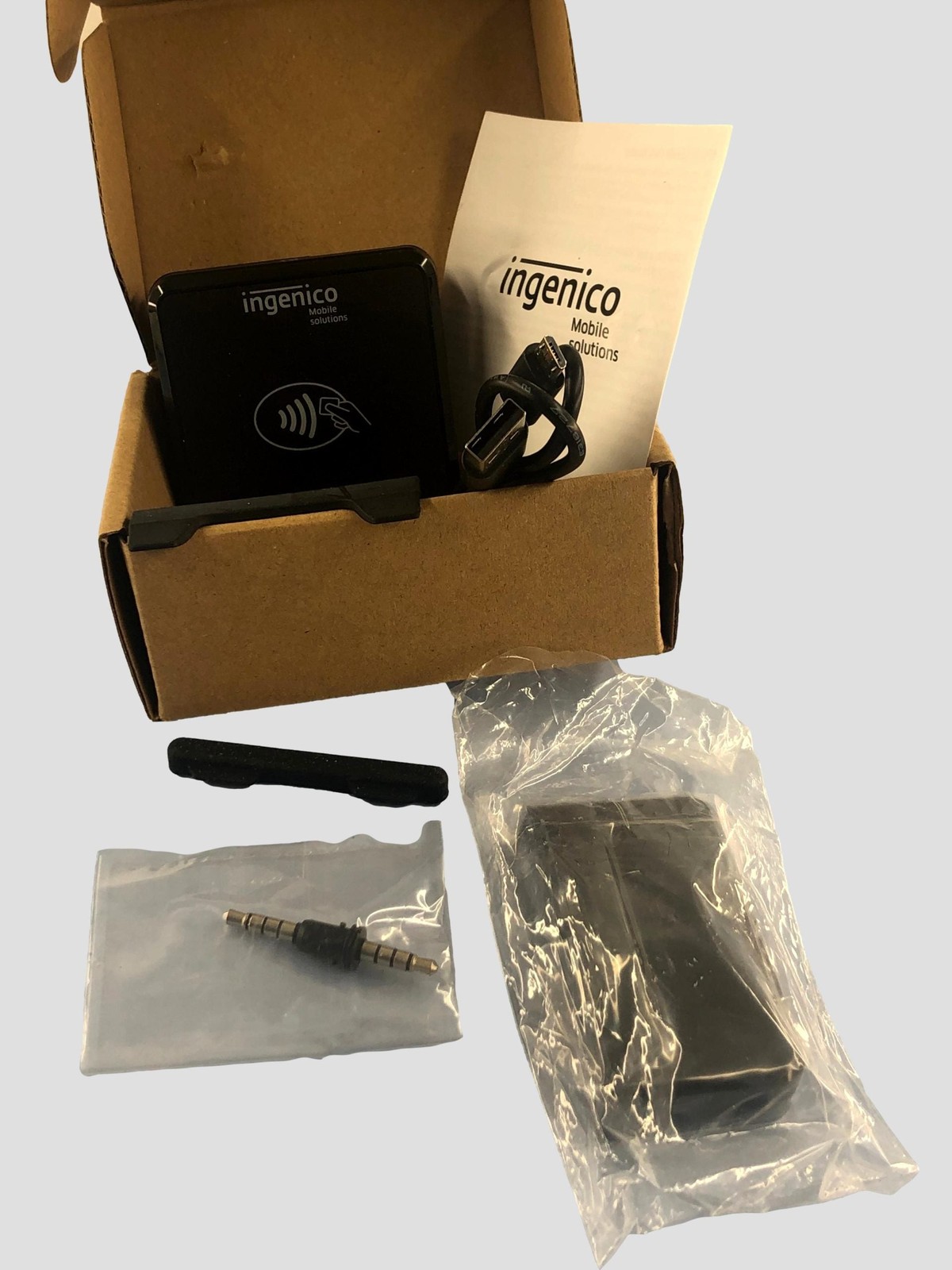 NEW Ingenico Contactless Mobile Card Reader RP457c