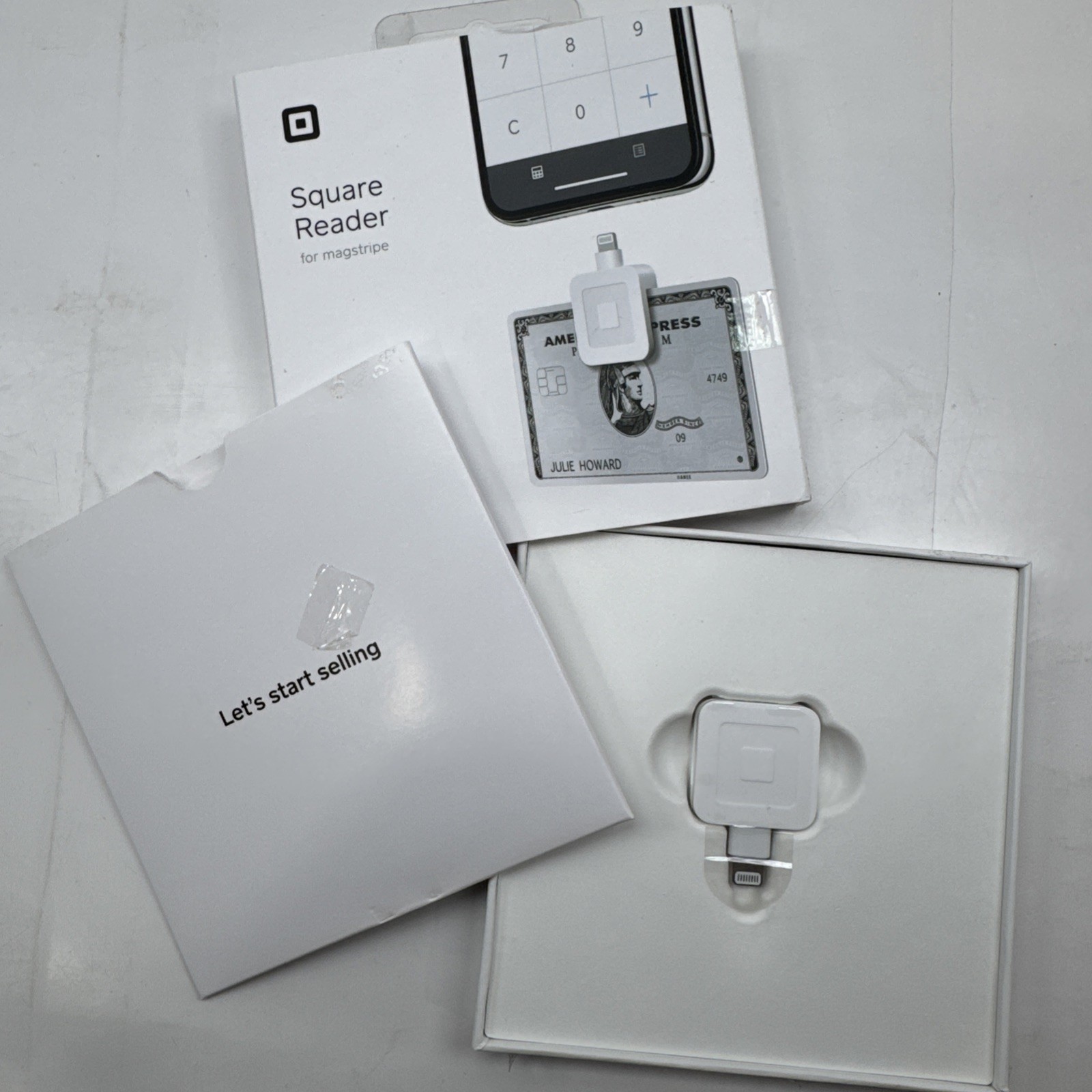 Square Reader for Magstripe Lightning Connector Apple iPhone iPad A-SKU-0635-01