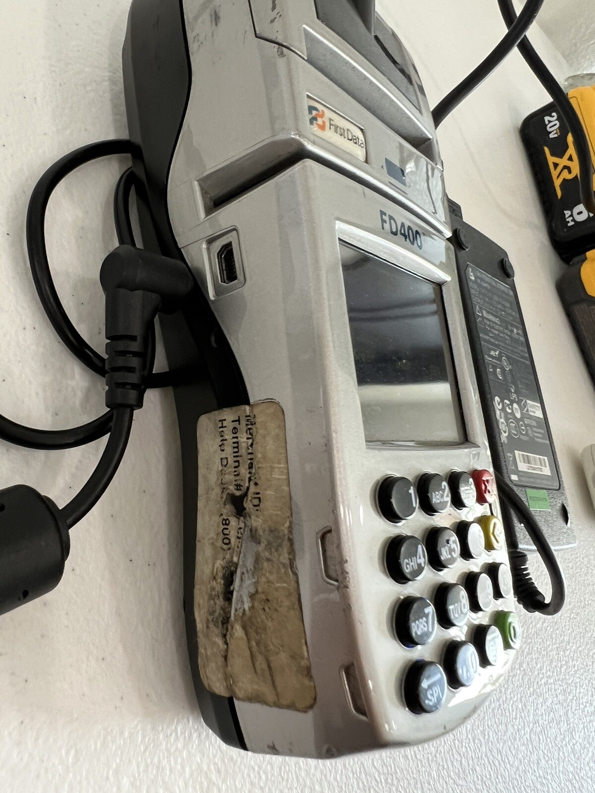 First Data FD400 Ti Business Card Terminal Reader