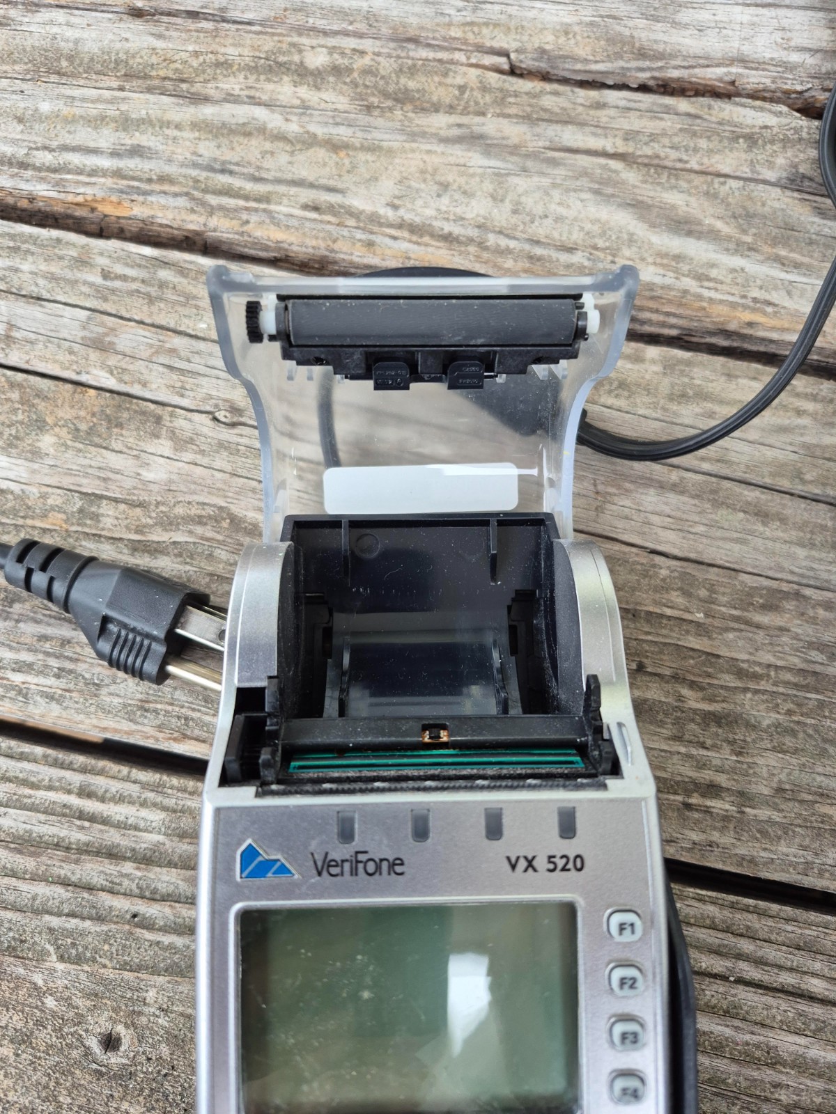 VeriFone Vx520 EMV Credit Card Machine *UNLOCKED* #M252-753-03-NAA-3