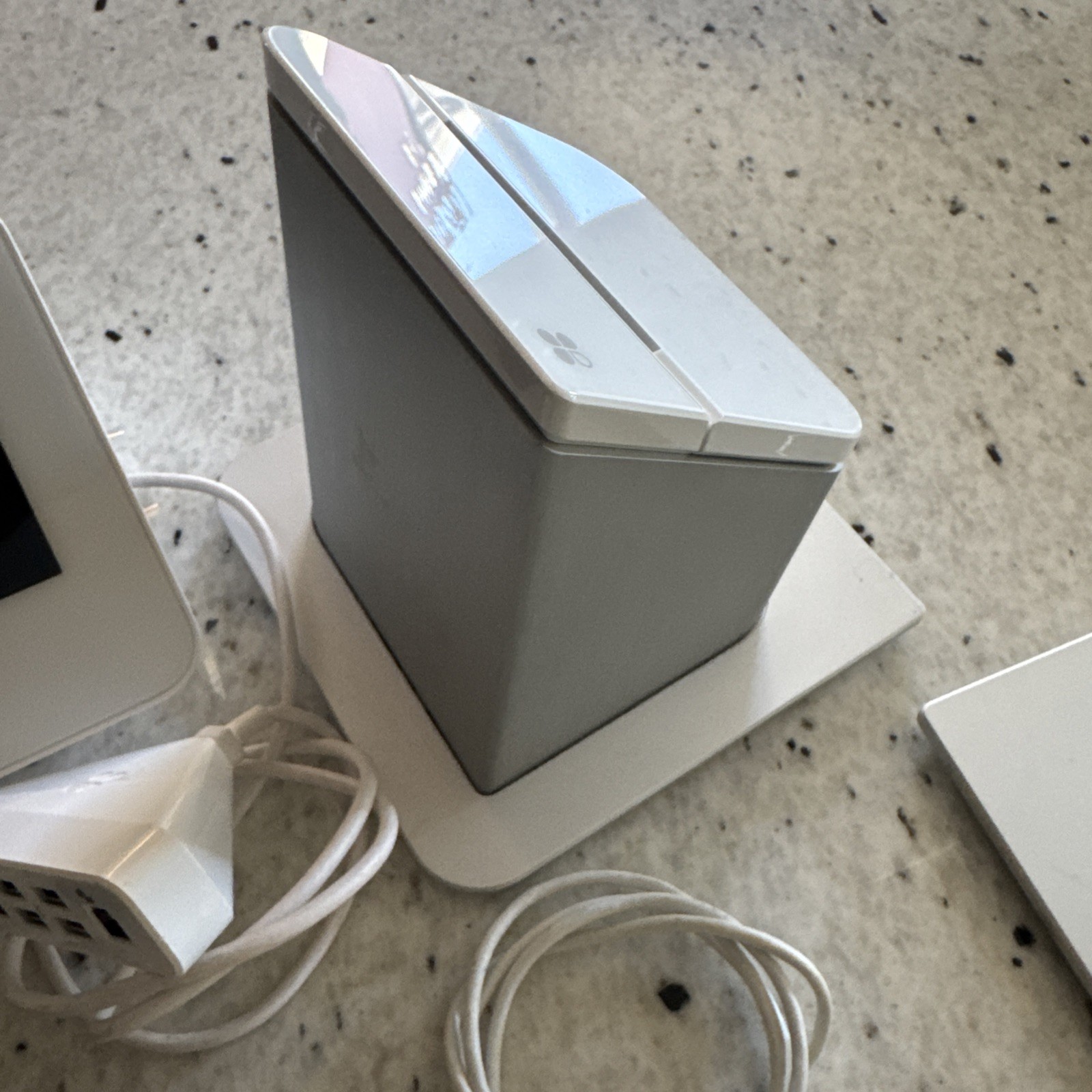 Clover Equipment Station 1.0, Printer 1.0, Card Reader, Power Bricks, Untested