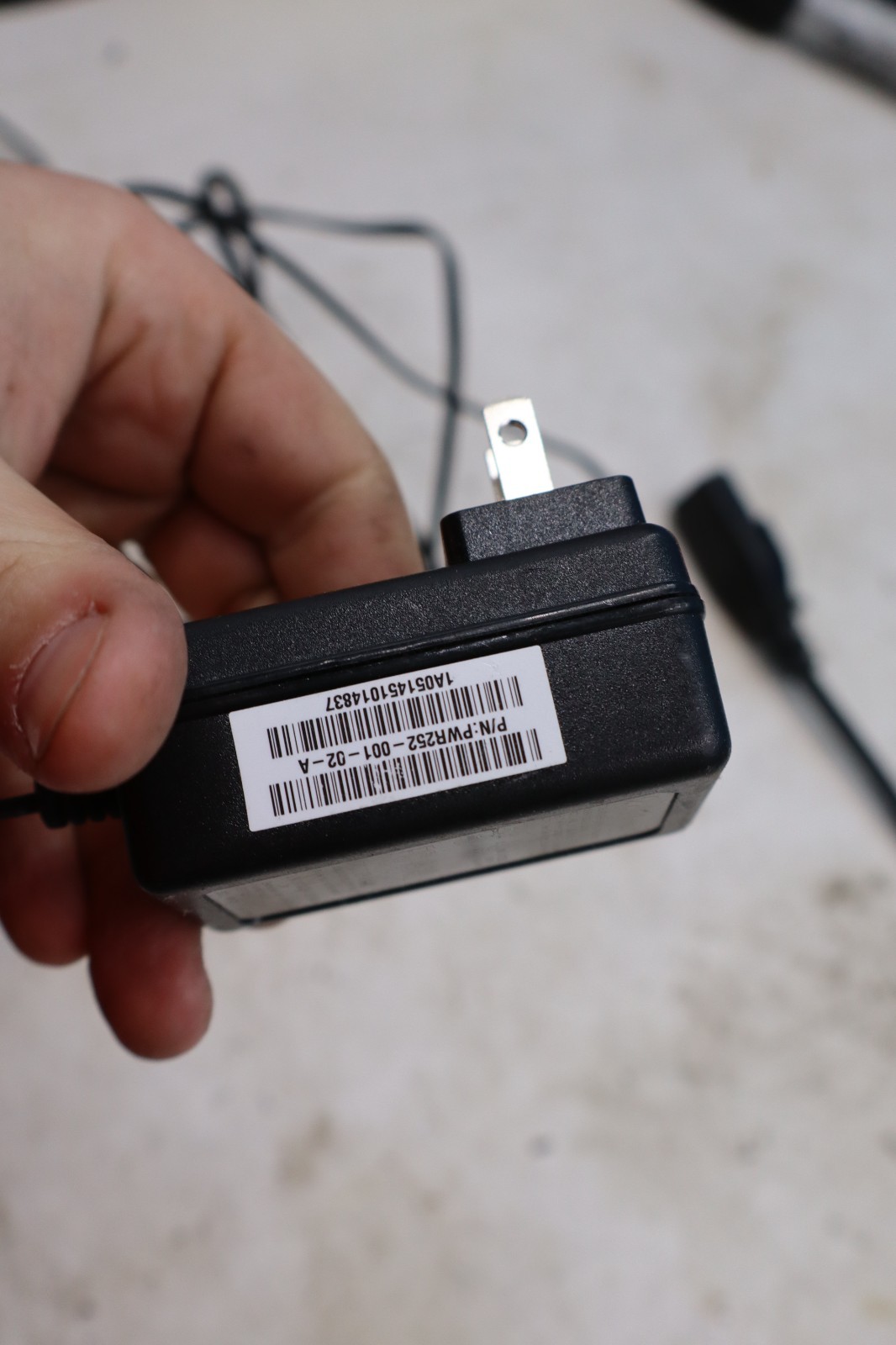 Genuine VeriFone vx520 Power Supply PWR252-001-02-A, 8V 2.25A + pc cord
