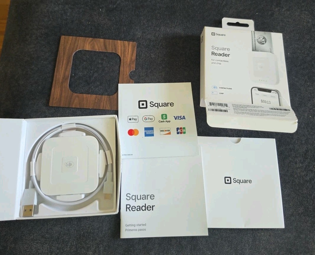 Square Reader for contactless and chip Open Box Never Used Business White