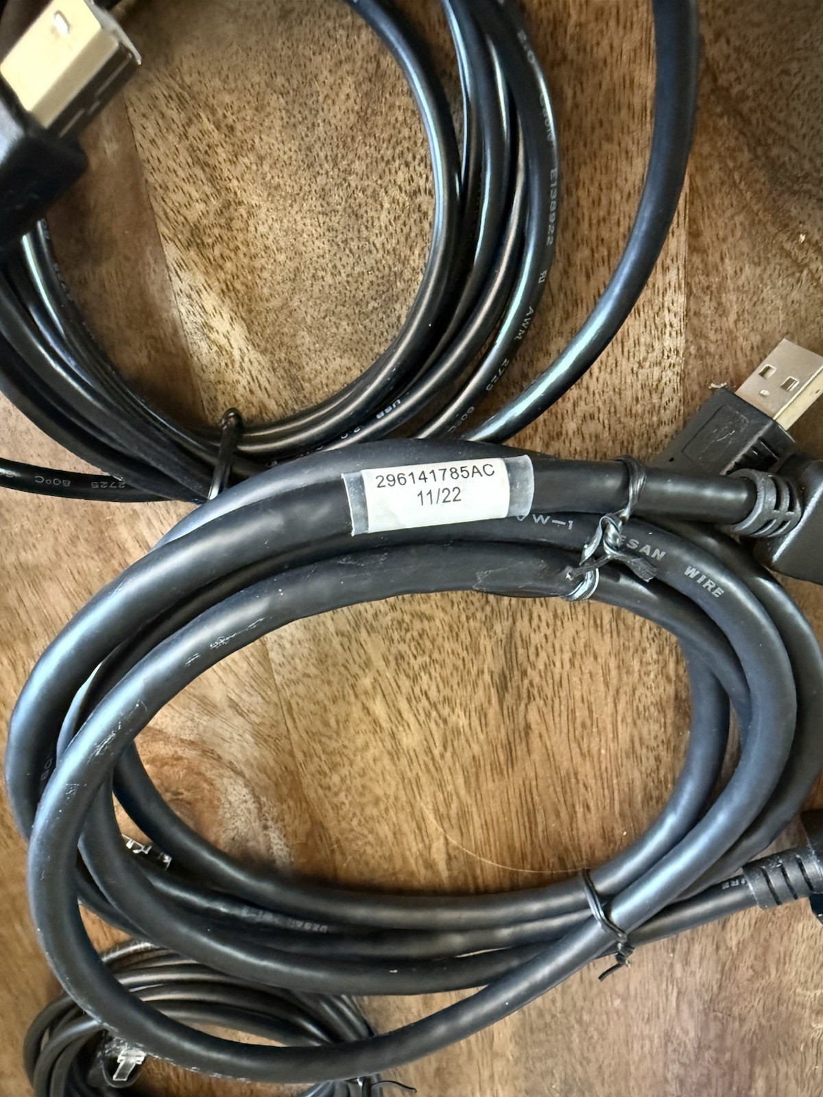 Ingenico Lane VBox Kit [interface hub, umbilical cable, power supply, USB cable]