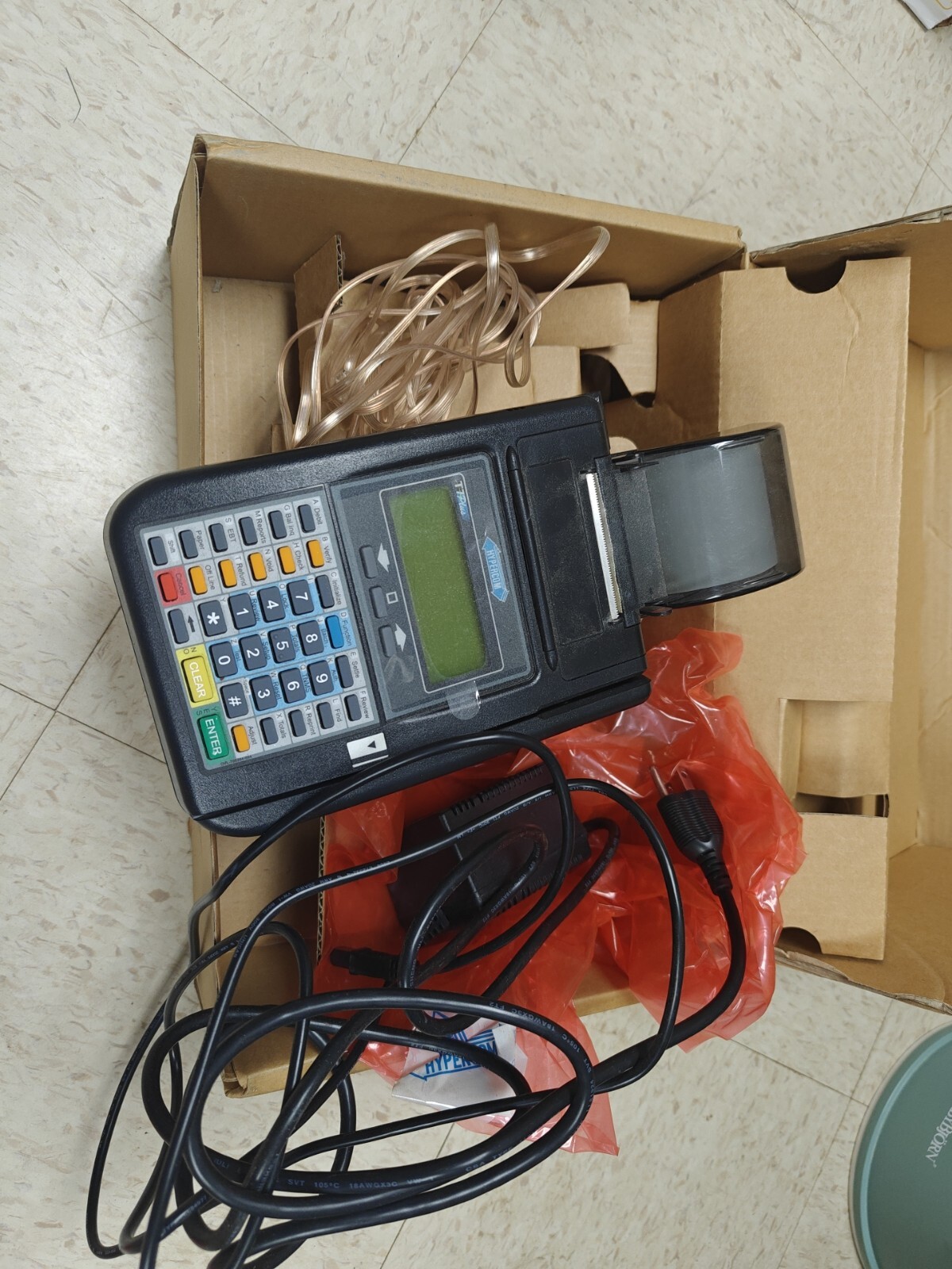 Hypercom T7Plus Credit Card Machine Reader Terminal Plus 14 Roll Terminal Paper