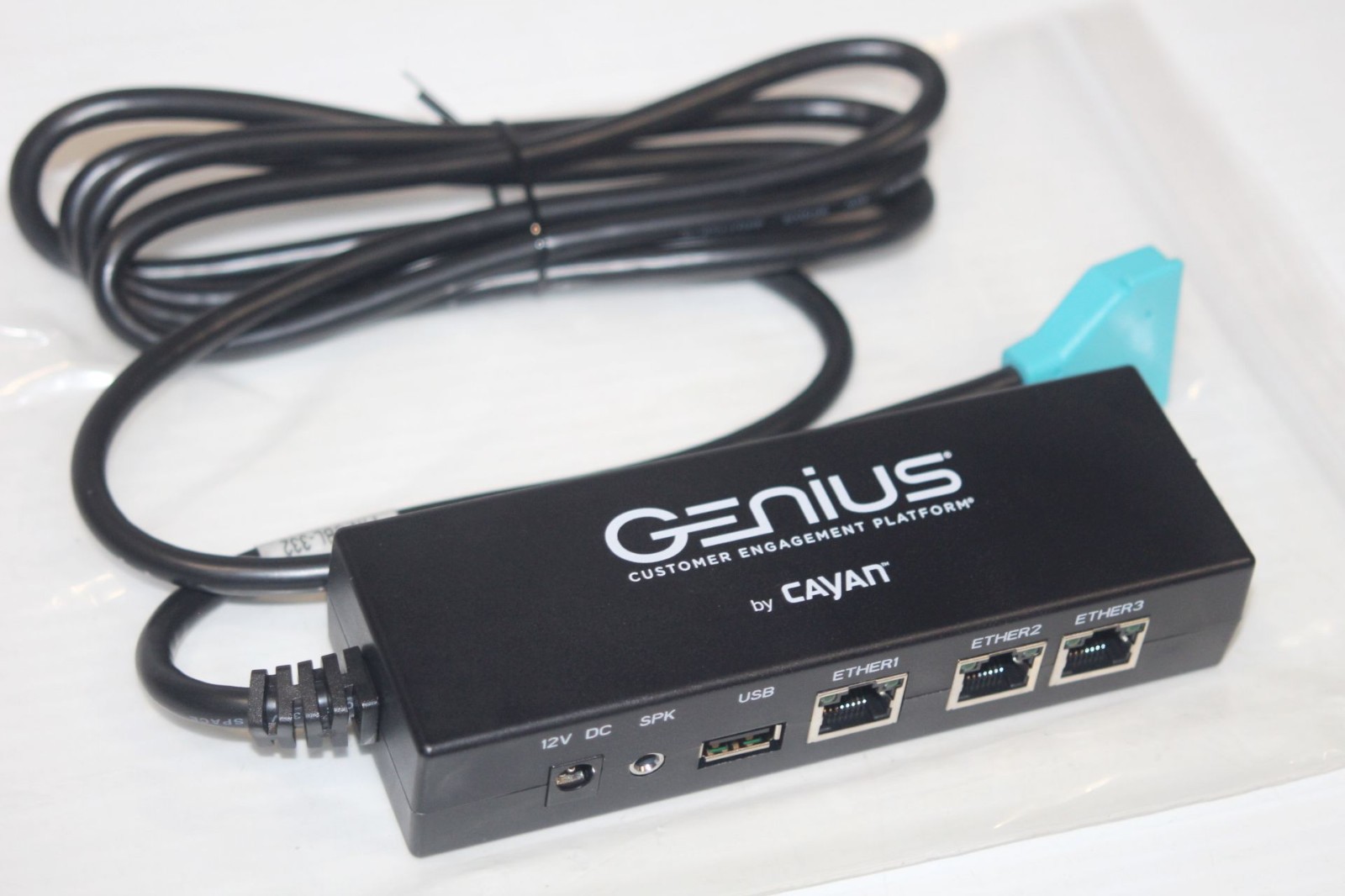 Genius Customer Platform CBL-332-002 Power Injector Supply Ethernet Verifone