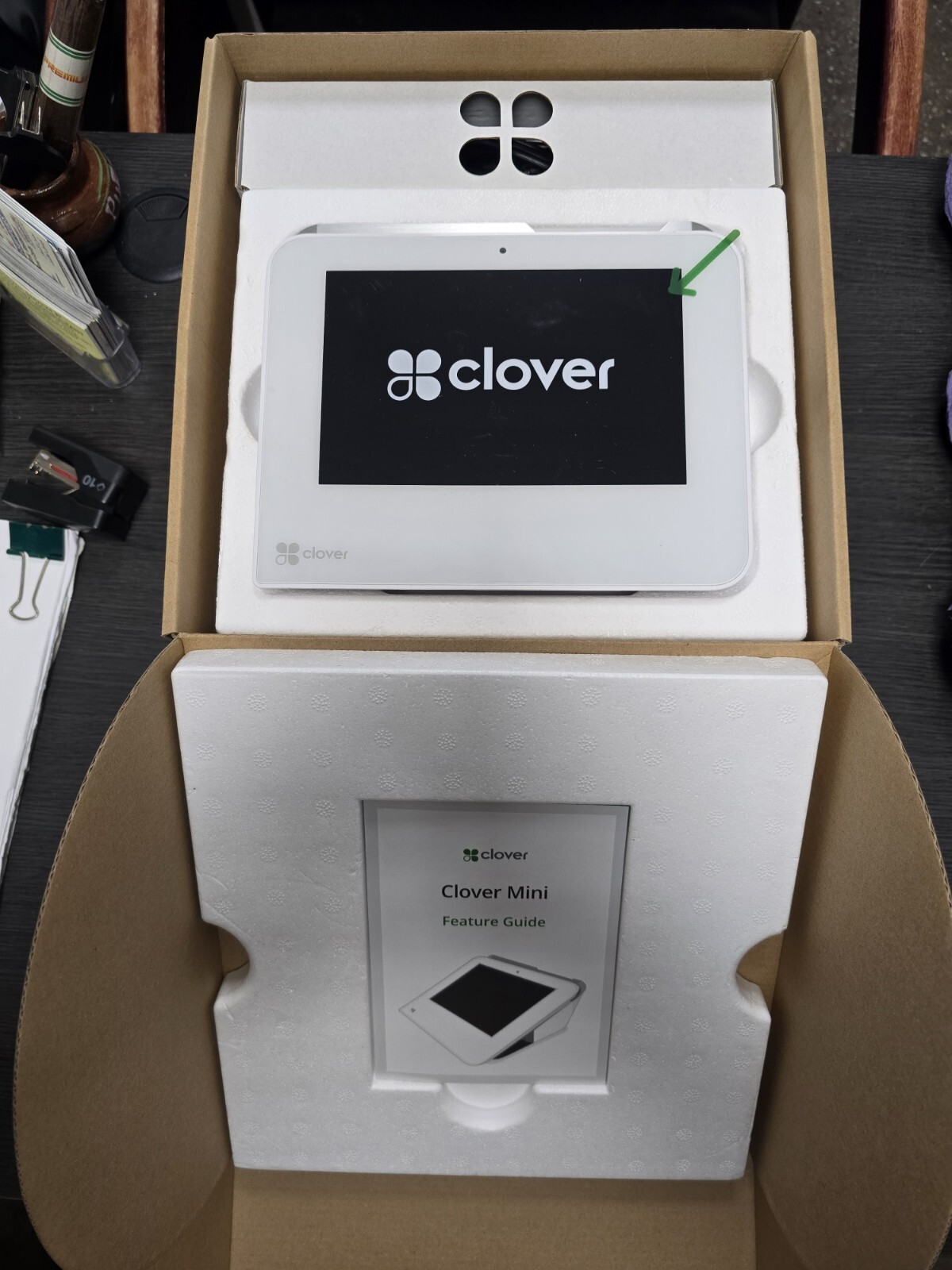 Clover Mini Wifi C300 – Card Reader / POS Point of Sale System w/ Power Supply