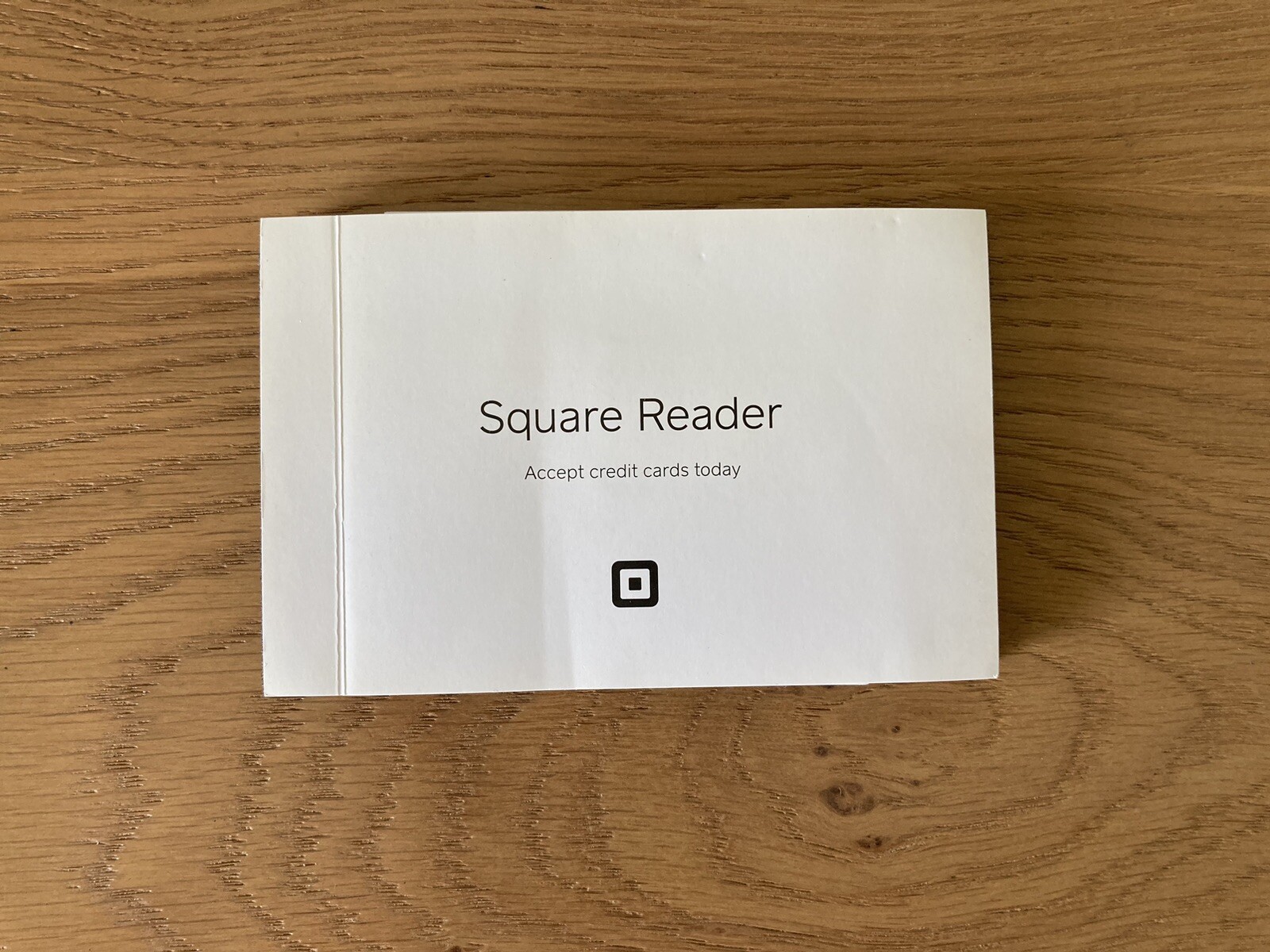 Square A-PKG-0223-04 Credit Debit Card Reader – White for Apple iPhone