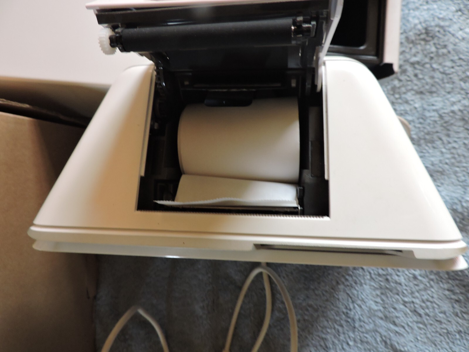 Clover C300 Mini Wi-Fi POS System, Built-In Printer & Card Reader & Cash Drawer