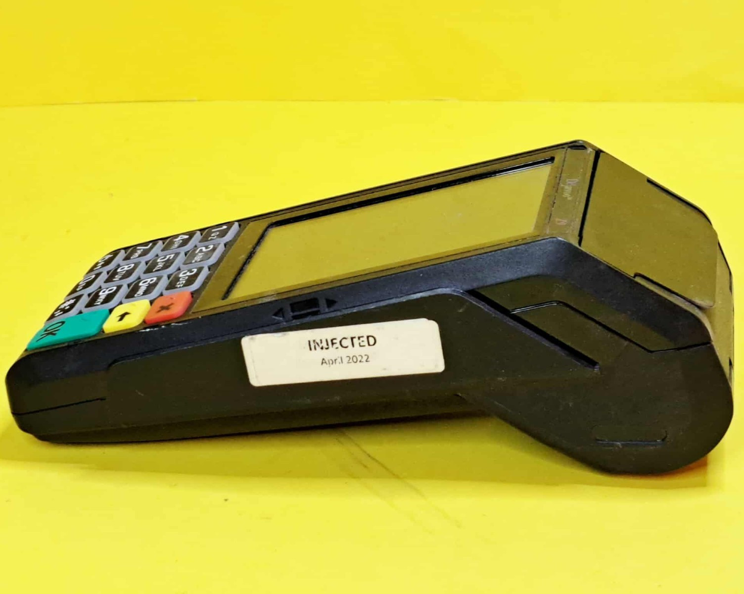 🔥CASTLES VEGA3000 CREDIT DEBIT CARD TERMINAL READER TOUCHSCREEN WIFI PORTABLE🔥