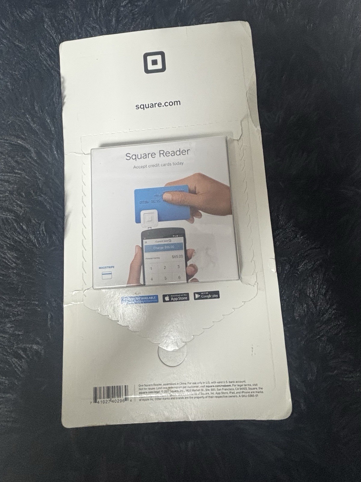 Square Magstripe Card Reader A-SKU-0047-02 for iPhone, iPad, or Android – New