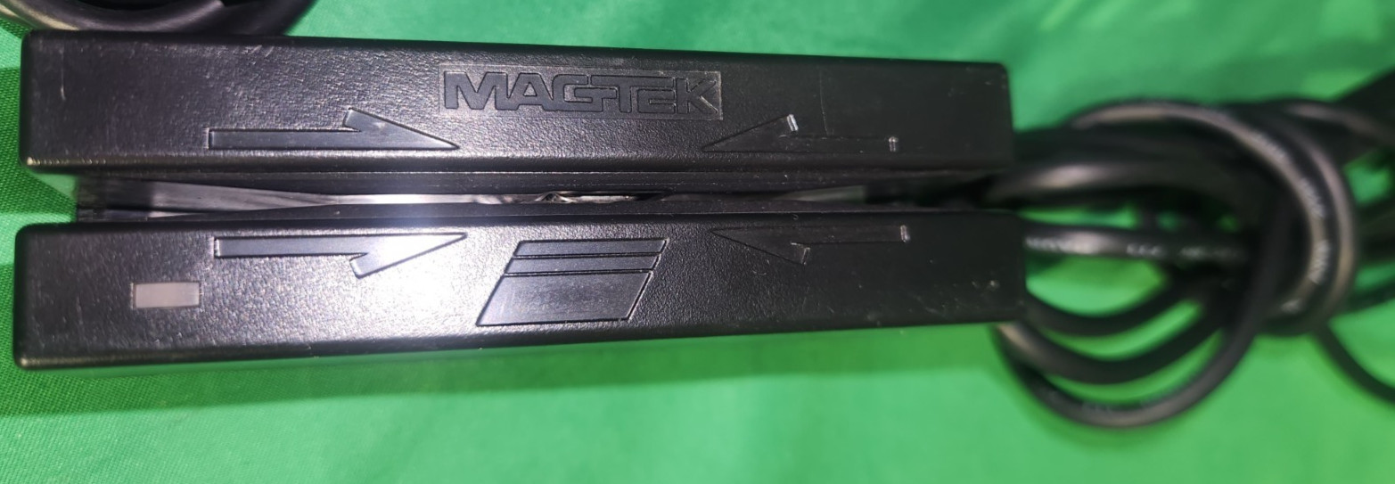 Lot of 7* Magtek USB Swipe Card Reader 21073062, 21040140 Tested for Power