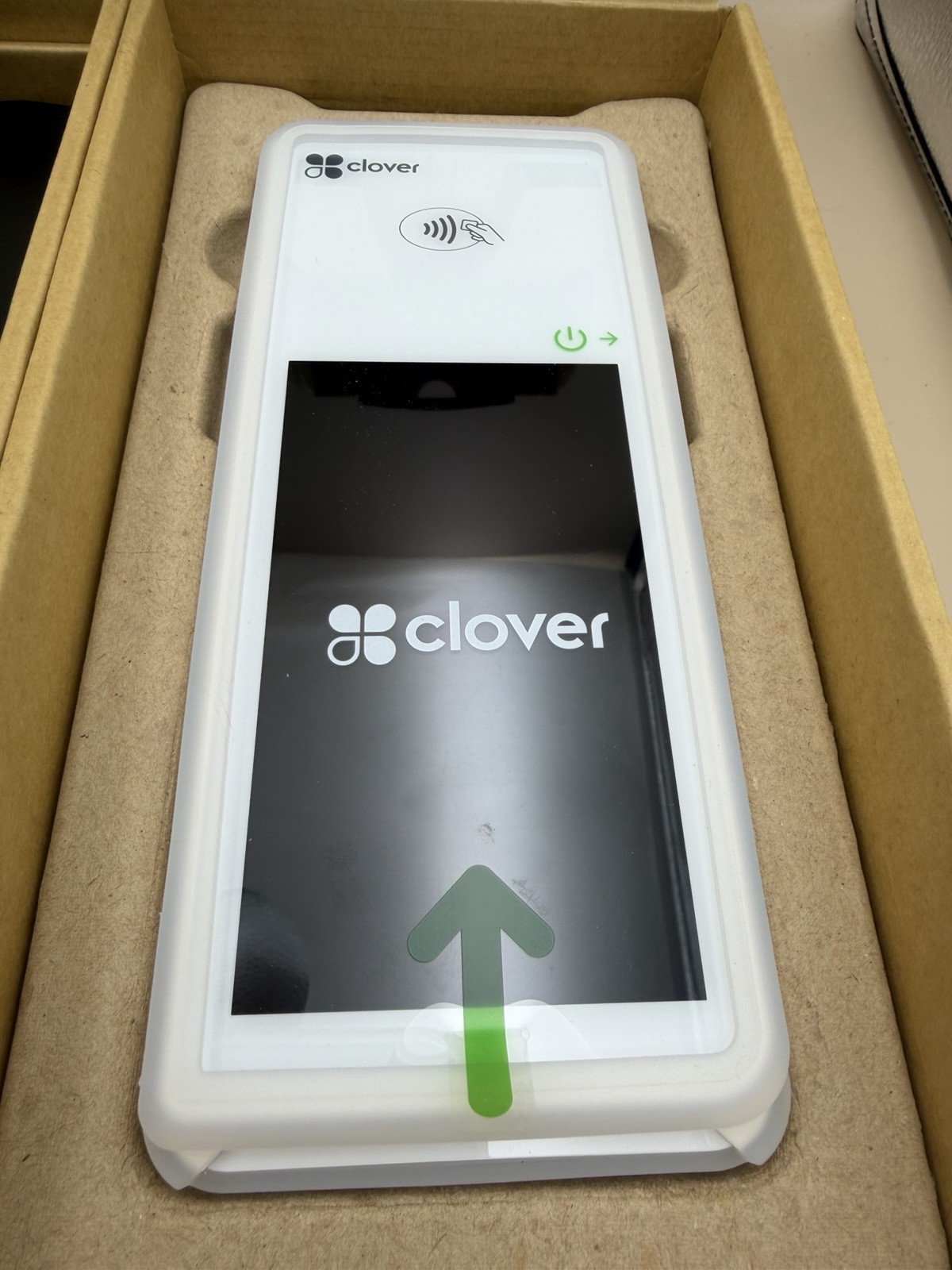CLOVER FLEX C403 HANDHELD POS WIRELESS WIFI CREDIT CARD PROCESS TERMINAL + K400