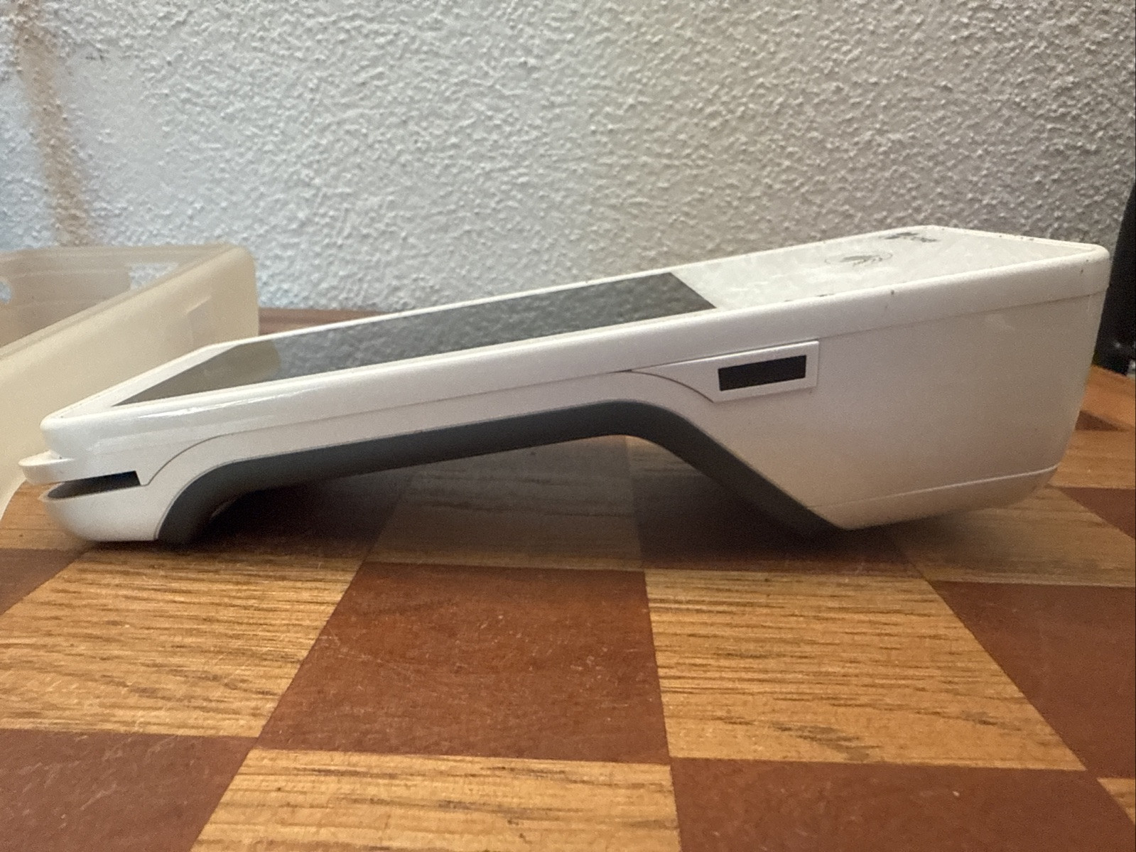 Clover Flex C403 Wireless Credit Card Terminal No Charging Adapter