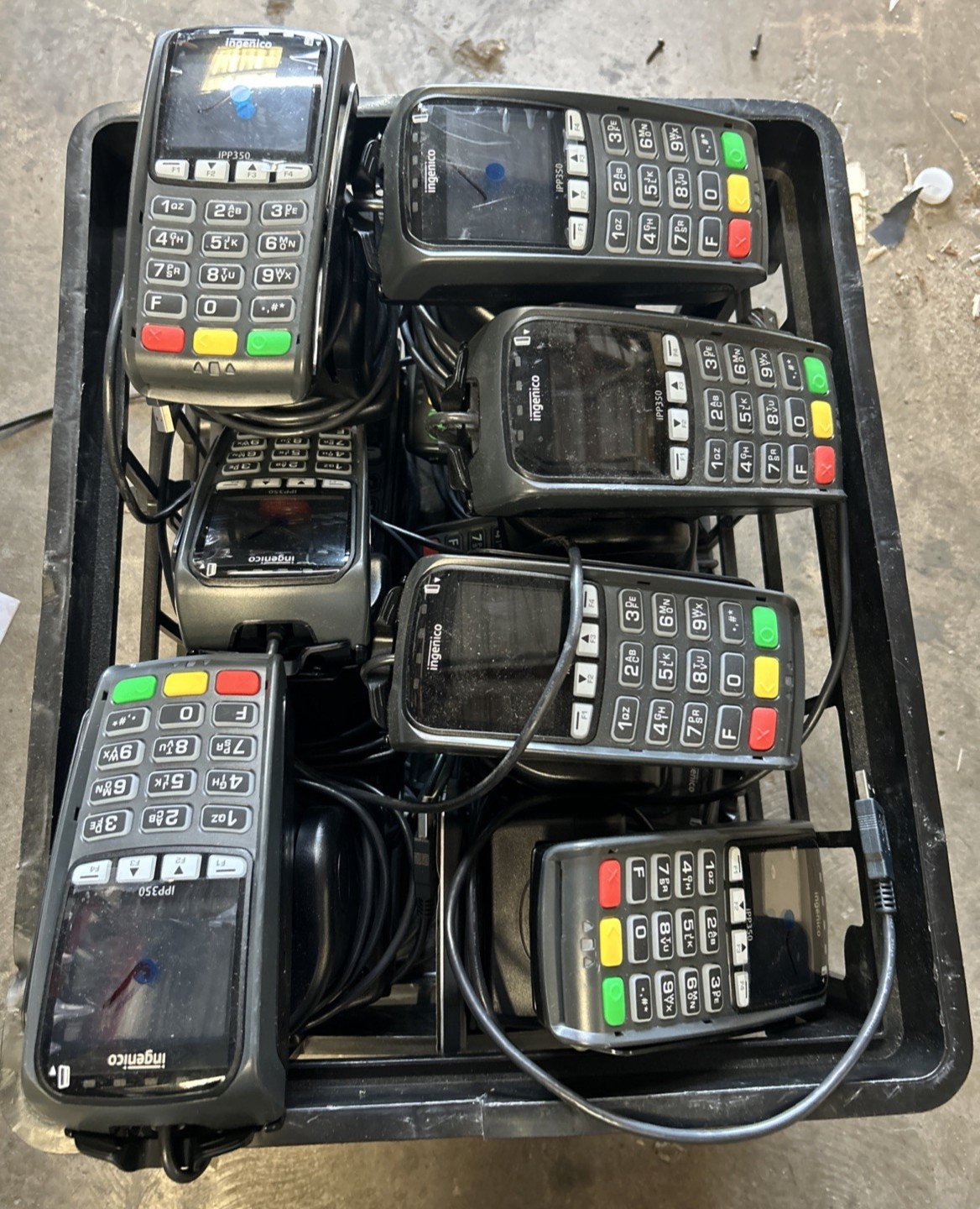 Lot of 16 Ingenico IPP350 Credit Card Reader Terminal w/ stands SEN351009