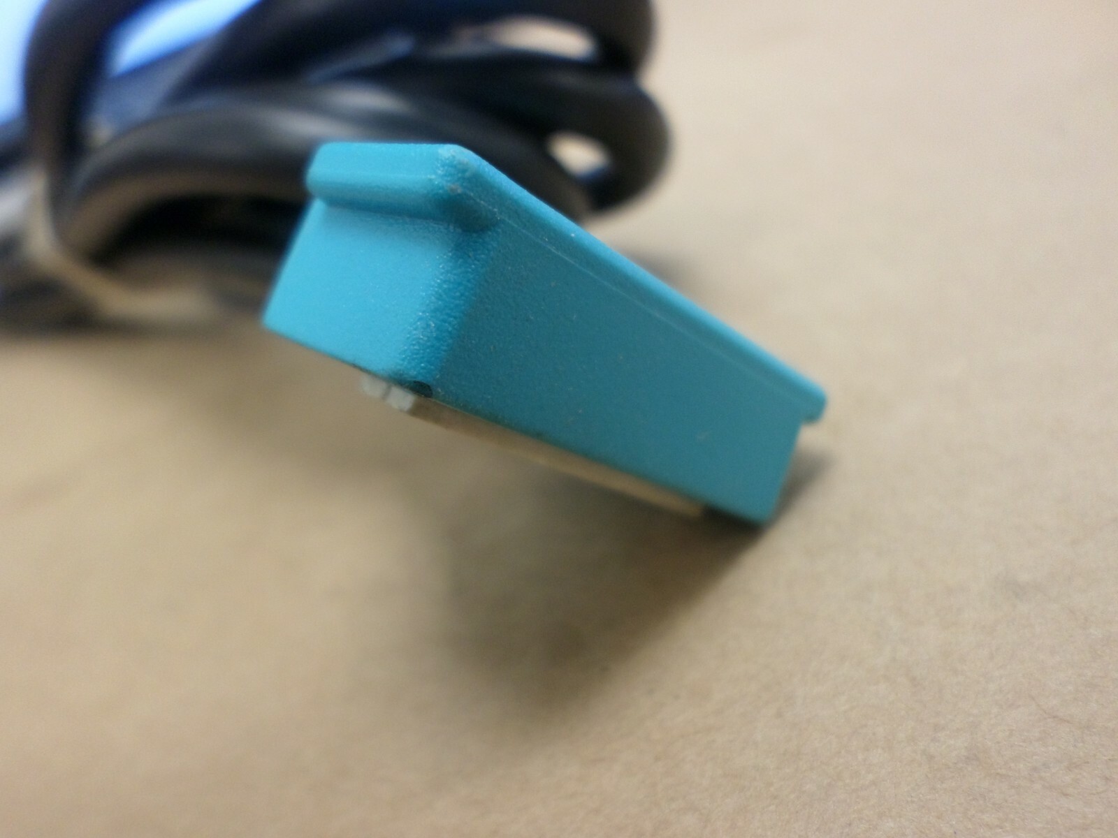 Genius Customer Engagement Platform Cbl-332-002 Power Injector Supply Ethernet