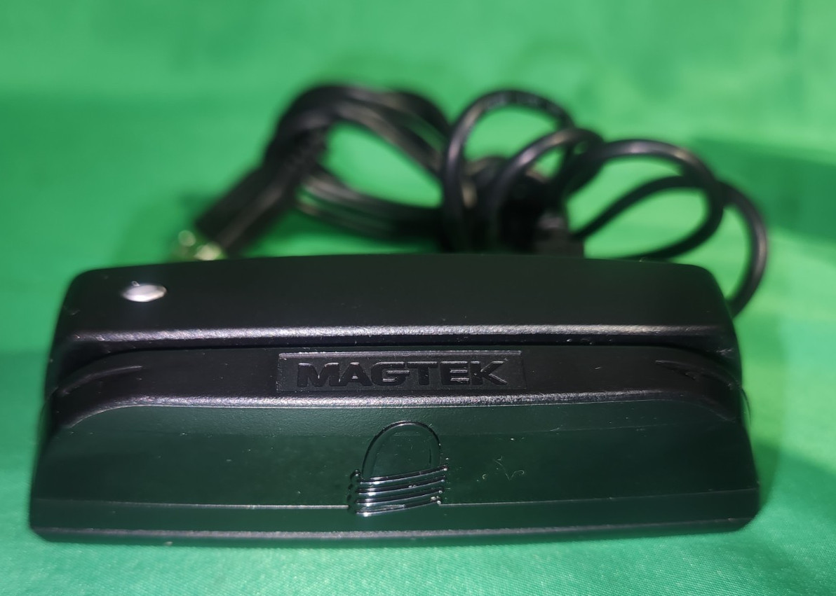 Lot of 7* Magtek USB Swipe Card Reader 21073062, 21040140 Tested for Power