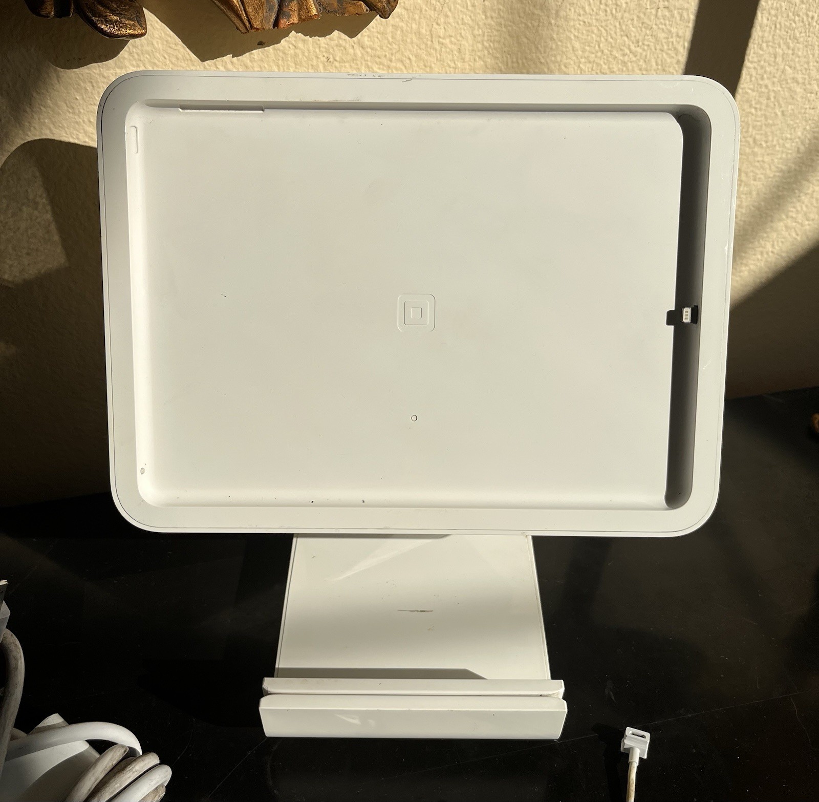 Square POS Stand Credit Card Processing White Model S025 Card Reader + Cables