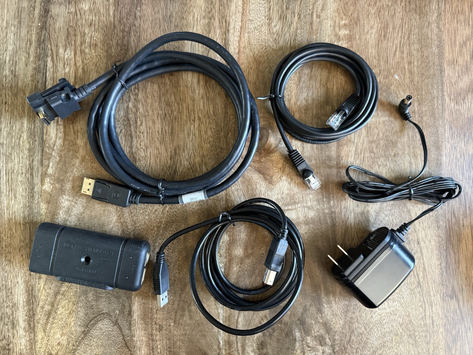 Ingenico Lane VBox Kit [interface hub, umbilical cable, power supply, USB cable]
