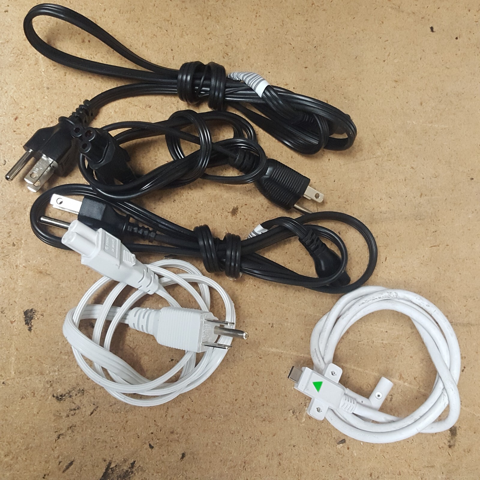 Clover Station ( Hubs, Printers, Terminal , Display & Pwr Crds ) *Read Ad* USED