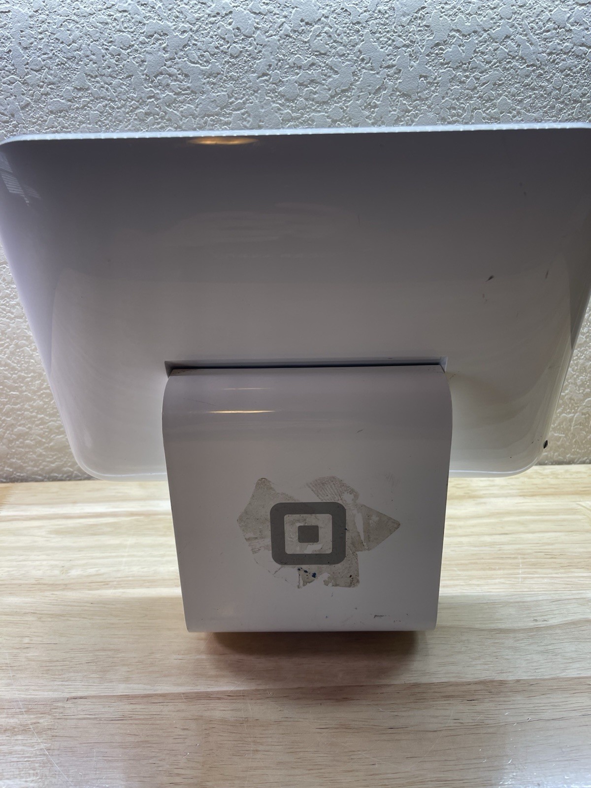 Pre Owned | Square S089 POS Terminal Countertop Dock Only – White for 9.7″ IPAD