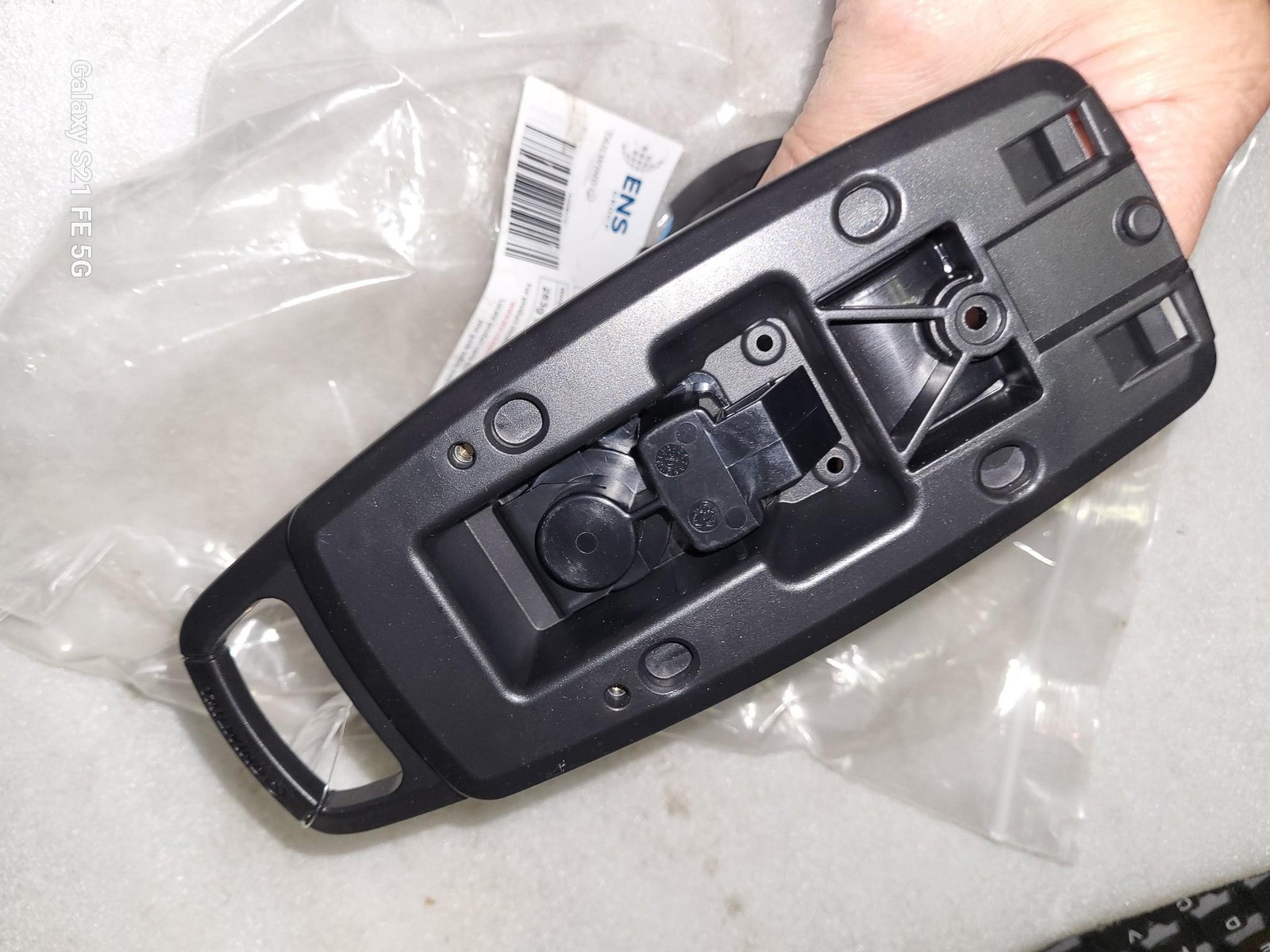 New ENS Group Tailwind FlexiPole SafeBase with Key ASS60121