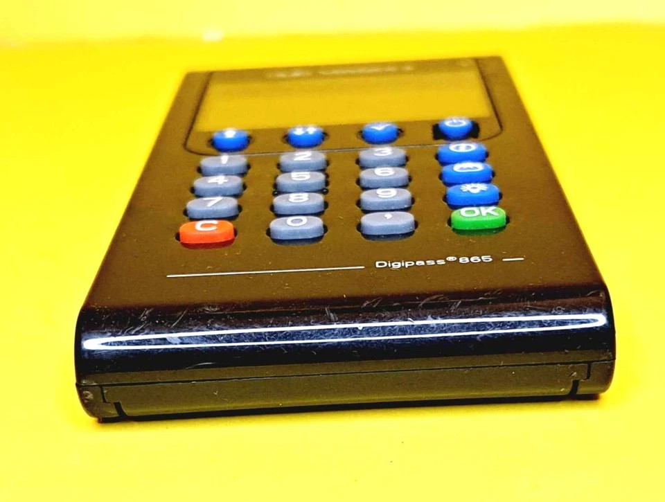 VASCO DIGIPASS 865 USB-CONNECTABLE SMART CARD READER SECURE DIGITAL TRANSACTION