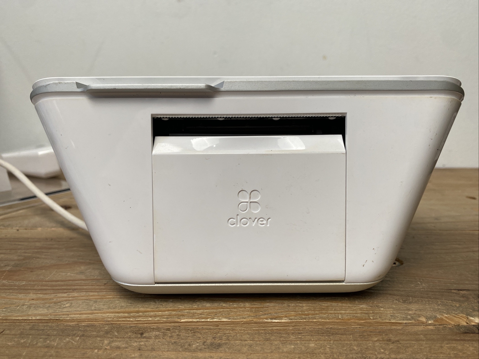 Clover Mini Wi-Fi C300 Contactless Tap-To-Pay POS System, Credit Card Reader 