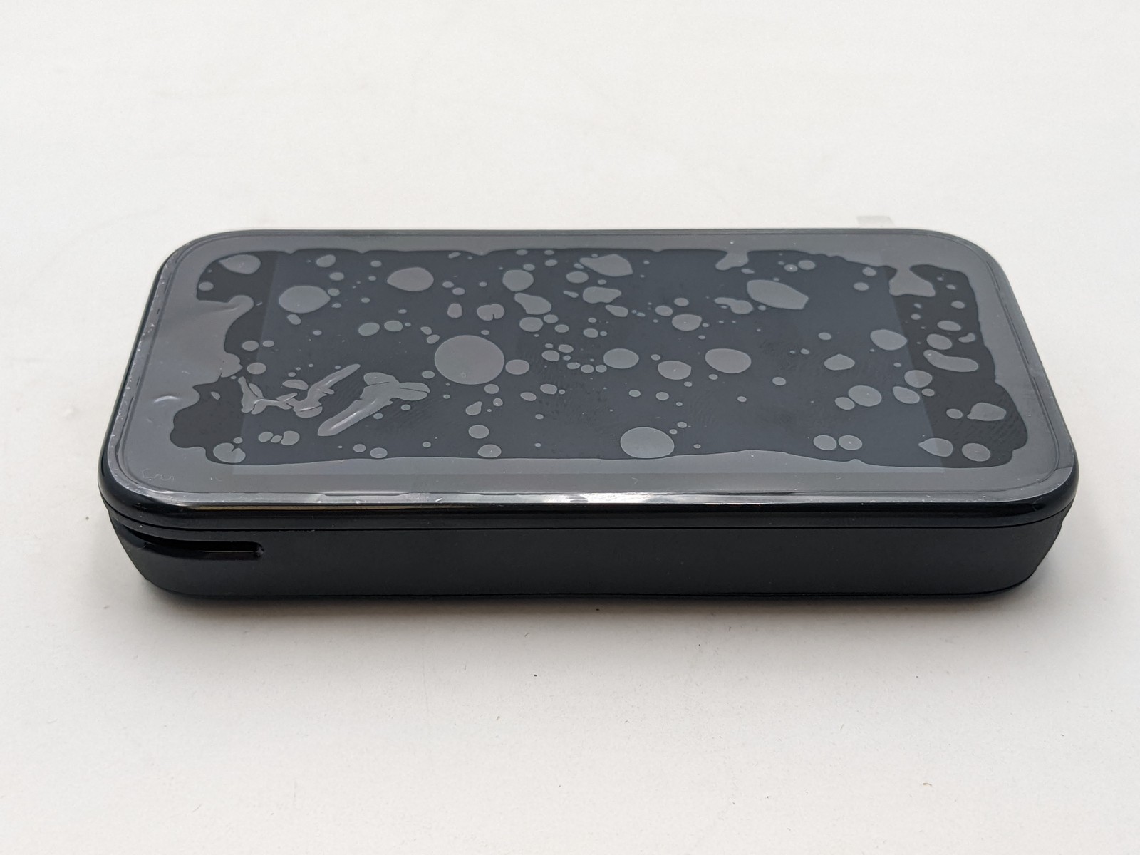 Adyen AMS1 Point of Sale Terminal with Charging Dock – (10517006 / 10095000)