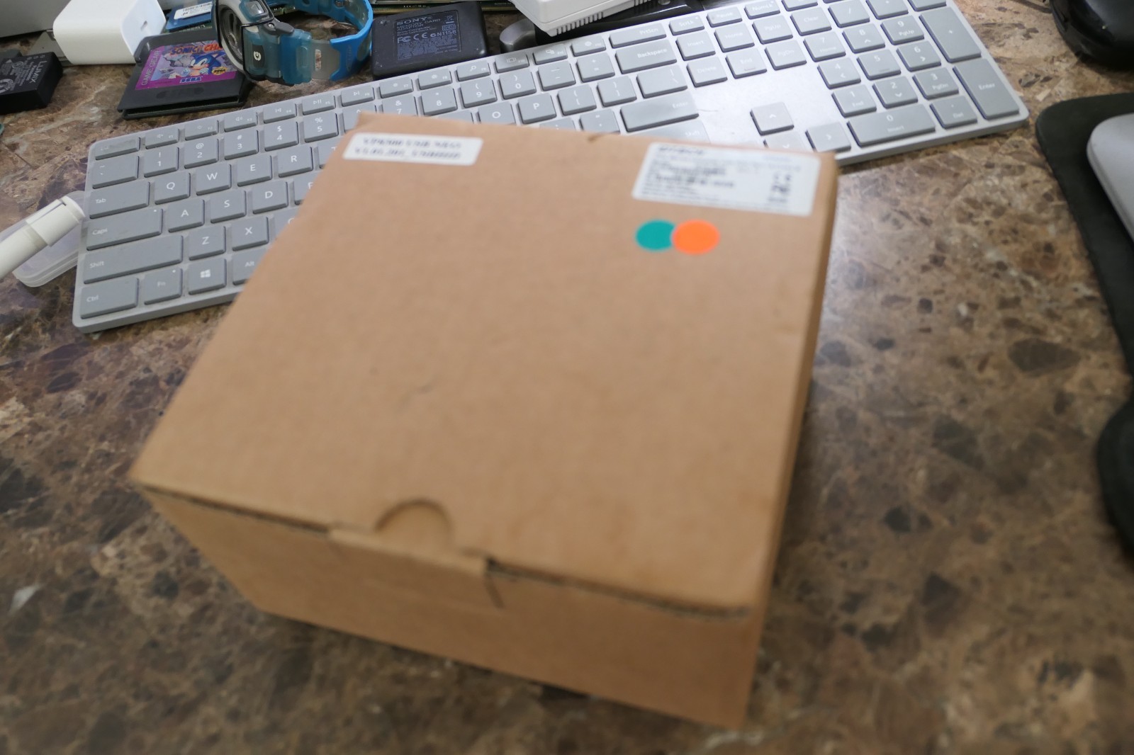 NEW IDV8-300P – ID Tech VP8300 Contact and Contactless Card Reader