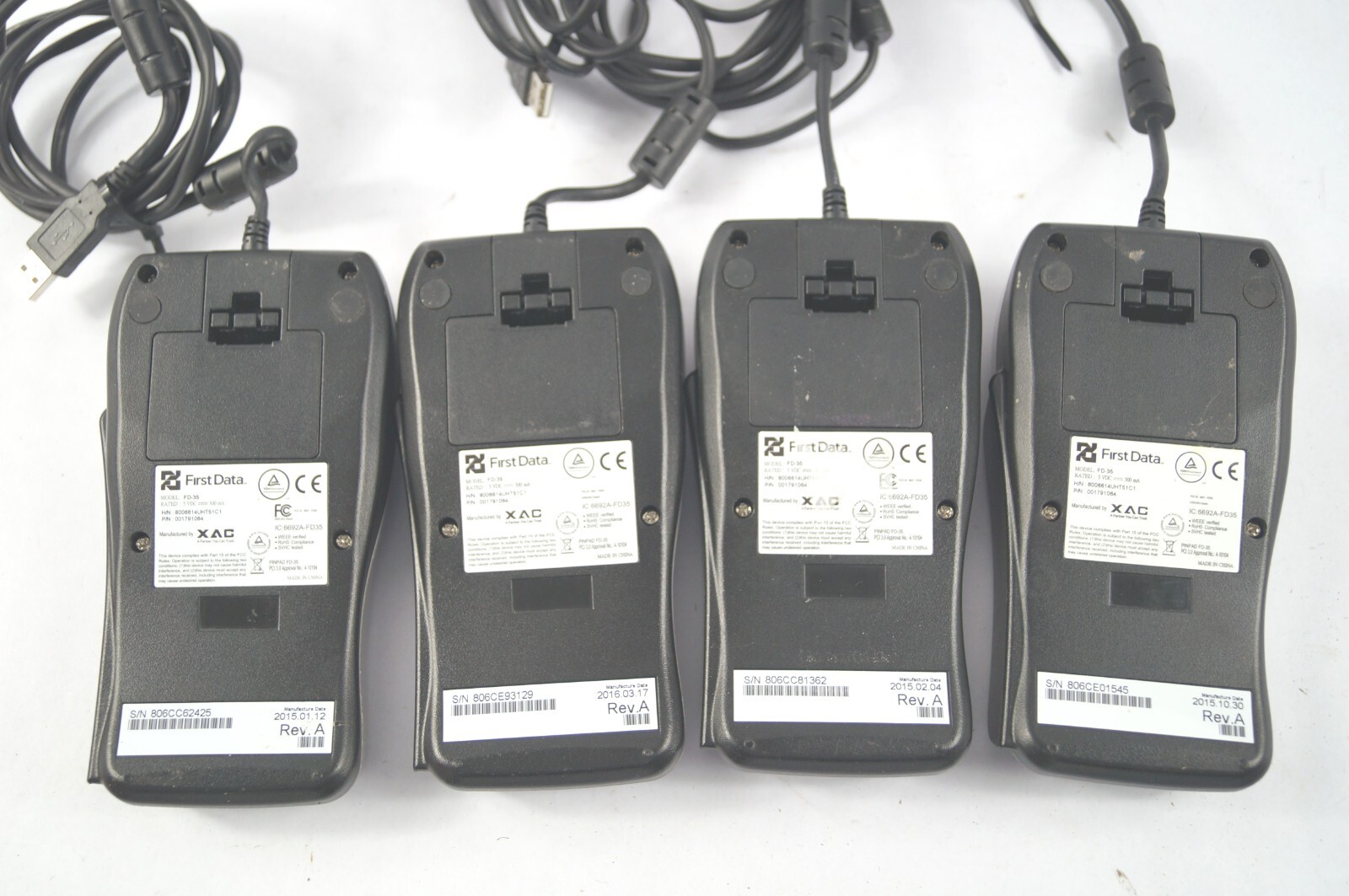 LOT (4) First Data FD-35 Credit Card Reader PinPad 001791064 with USB Cable D122