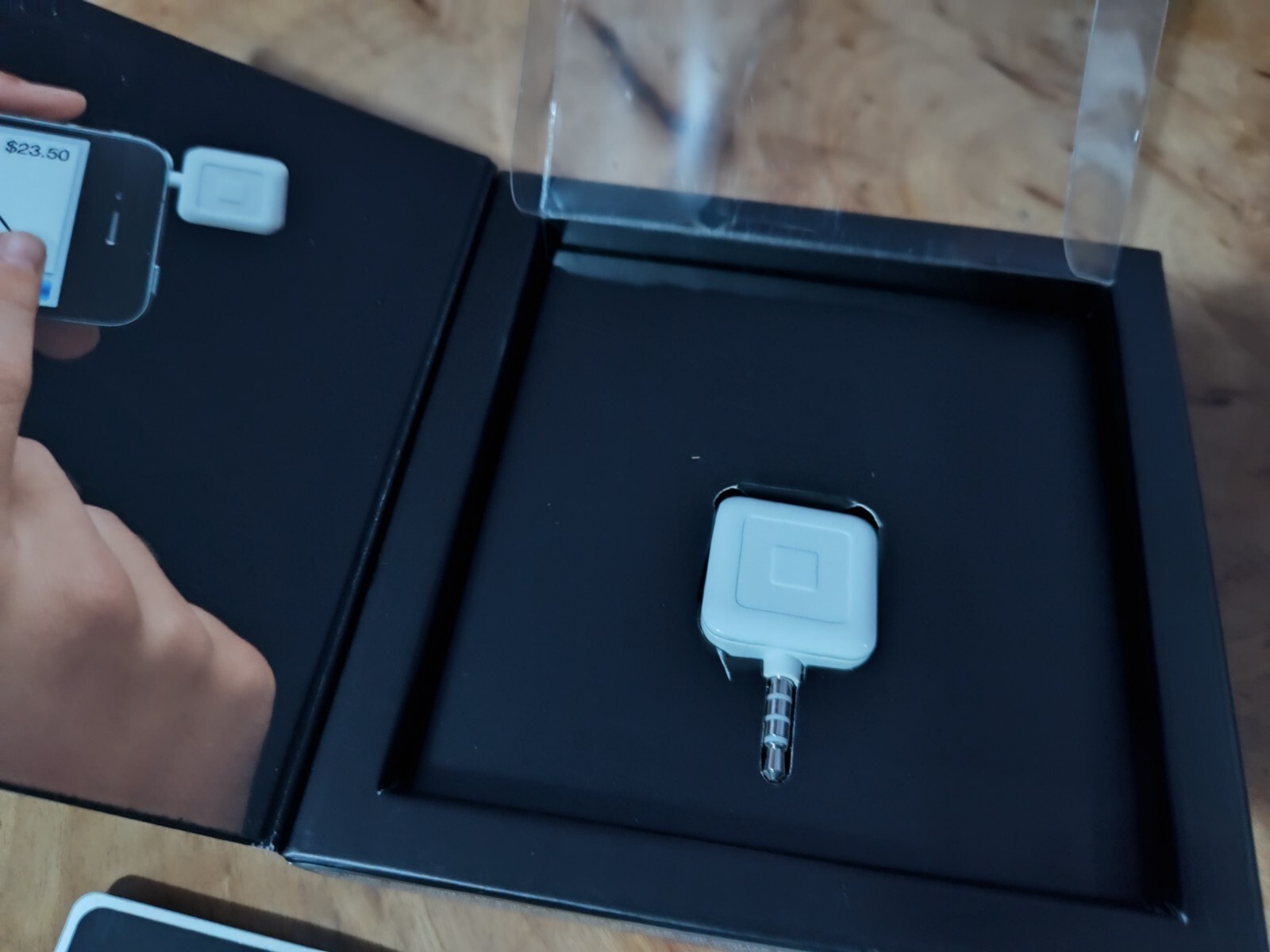Square RO1G1W/5 Credit Card Reader for Apple and Android Phones