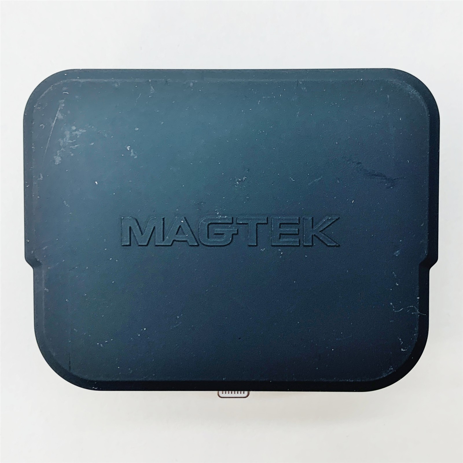 Magtek 21087016 iDynamo 6 Secure Mag/EMV Mobile iOS Lightning Credit Card Reader