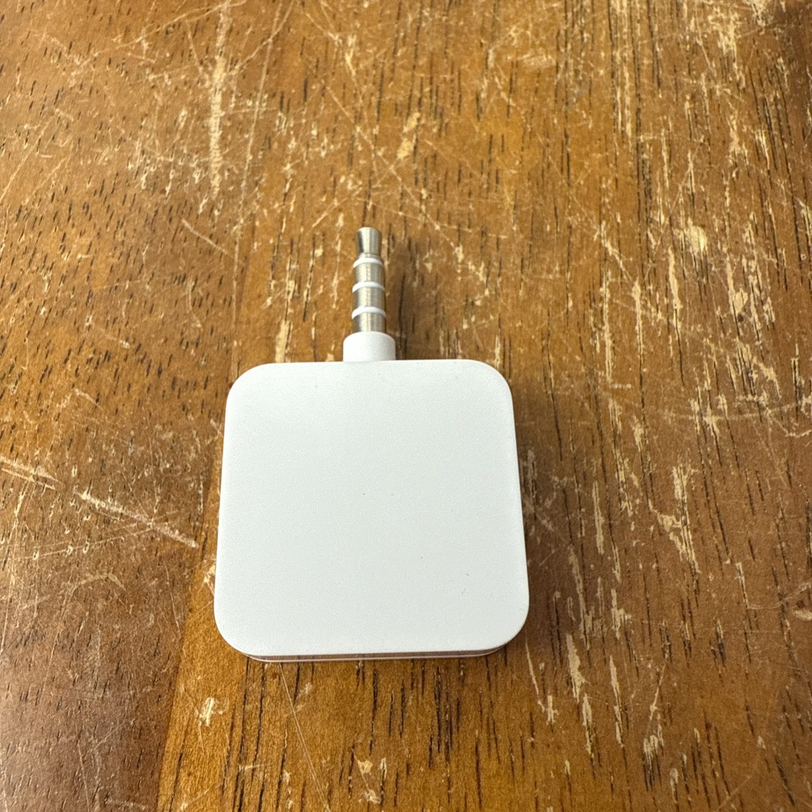 Square Credit Debit Card Reader 3.5mm Headphone Aux Jack White iPhone Android
