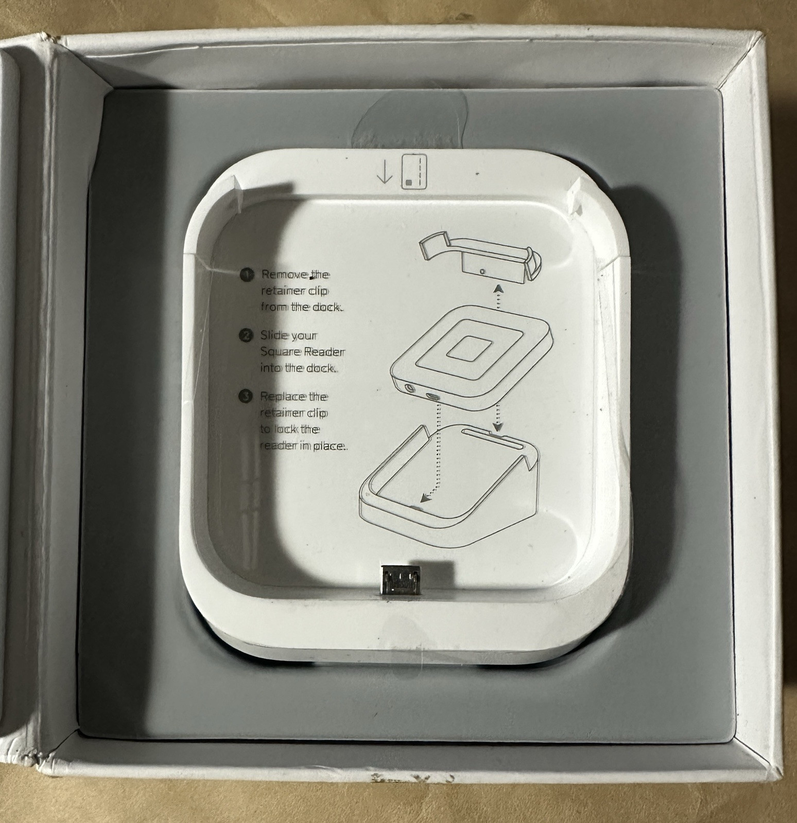 Square Bluetooth Card Reader & Charging Dock for Chip or Contactless Tap To Pay