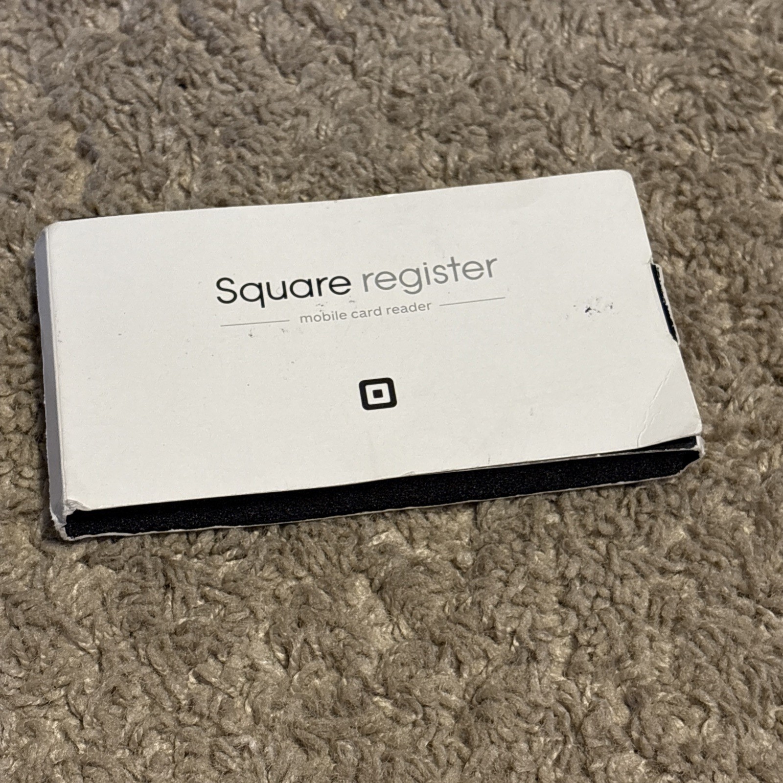 Square A-SKU-0523 Reader for Magstripe Lightning Connector WITH PACKAGE