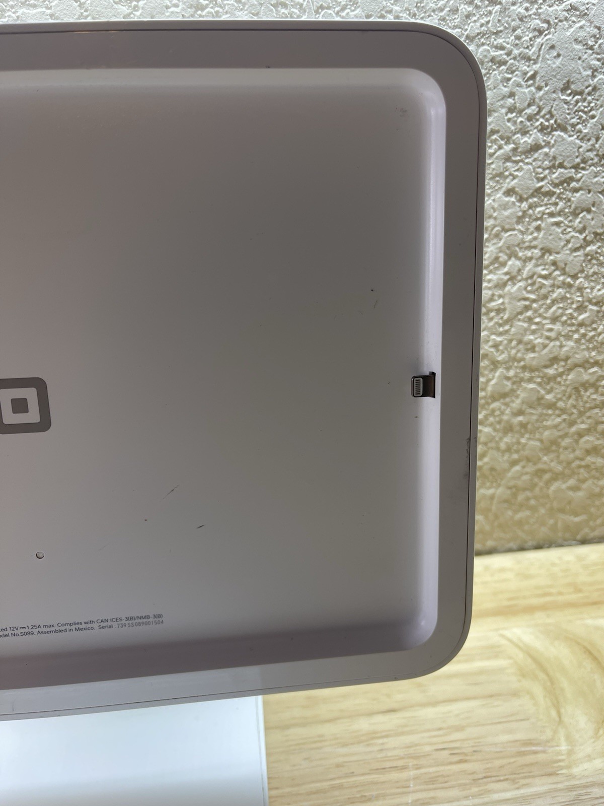 Pre Owned | Square S089 POS Terminal Countertop Dock Only – White for 9.7″ IPAD