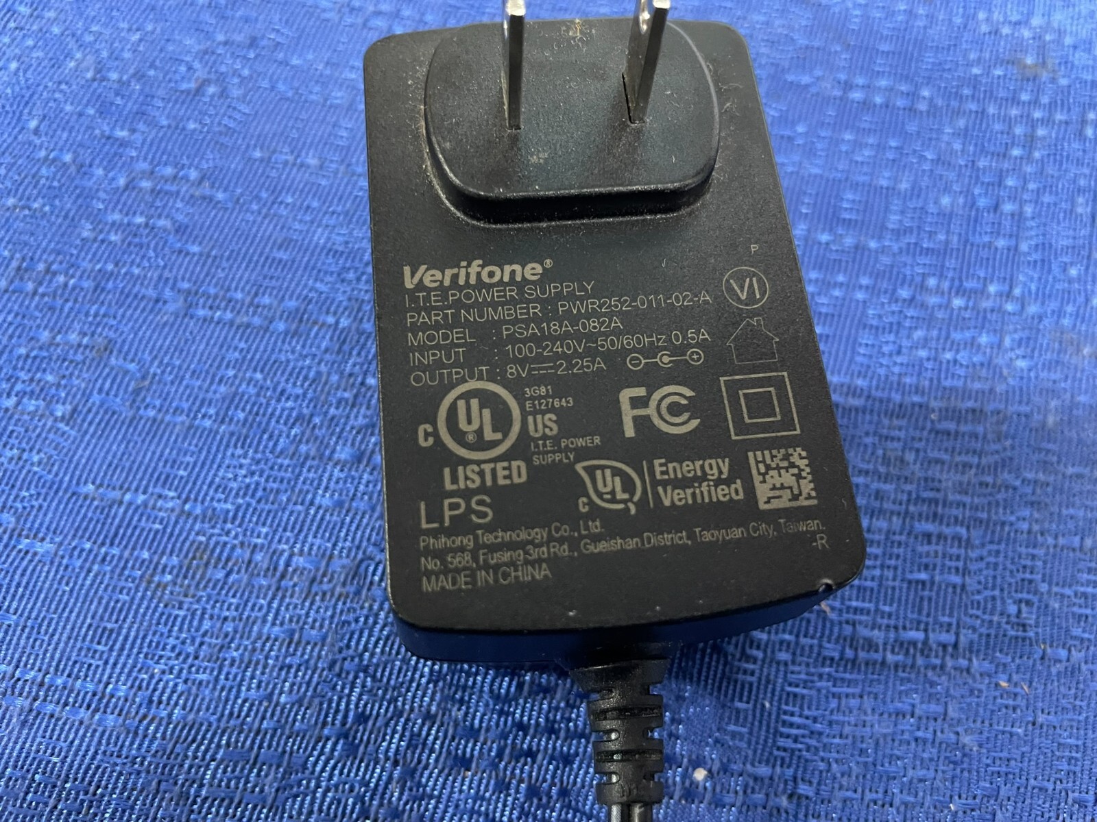 Verifone VX520 VX 520 Credit Card Machine Terminal Reader w/ Power Adapter