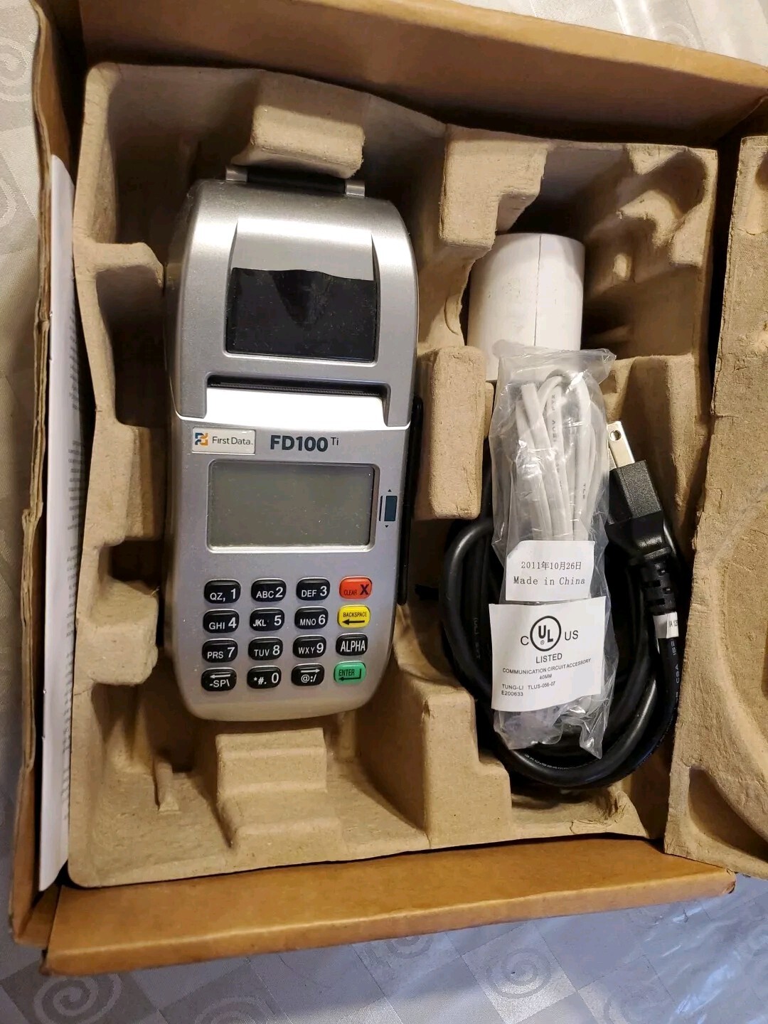 First Data FD100 Credit Card Terminal w/Power Adapter, Ethernet Cable Open Box