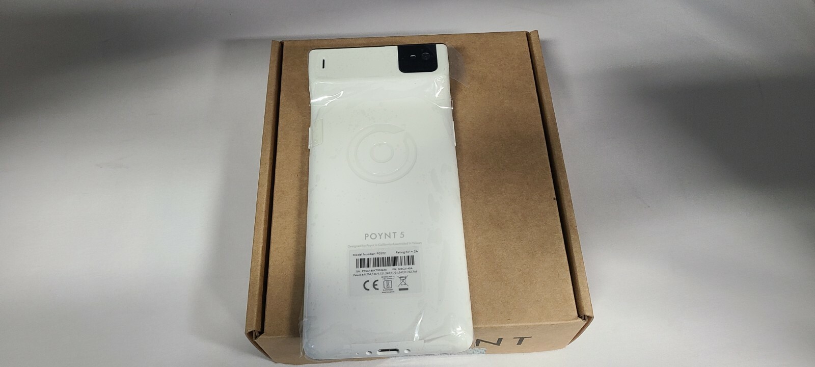Poynt White Poynt 5 Handheld 3G Wireless Terminal